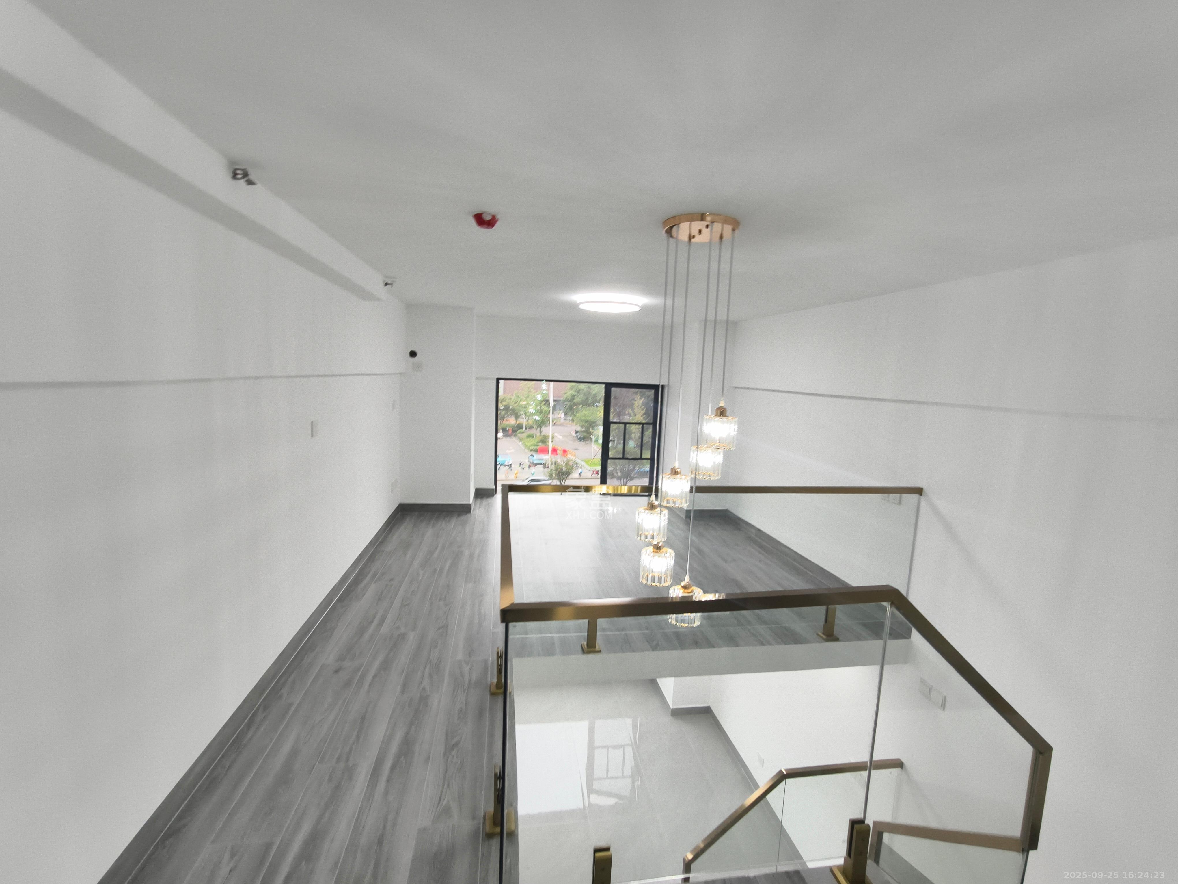 梅溪悦章 2室1厅1卫 2600.0元/月 梅溪悦章 2室1厅1卫 2600.0元/月室内图