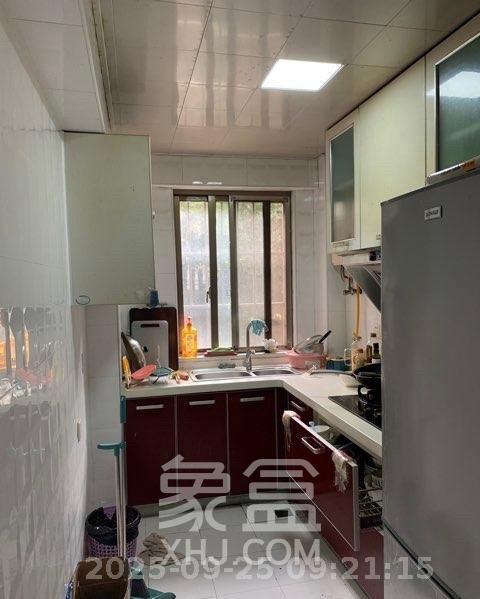 中盛小家碧寓  2室1厅1卫    2000.0元/月室内图