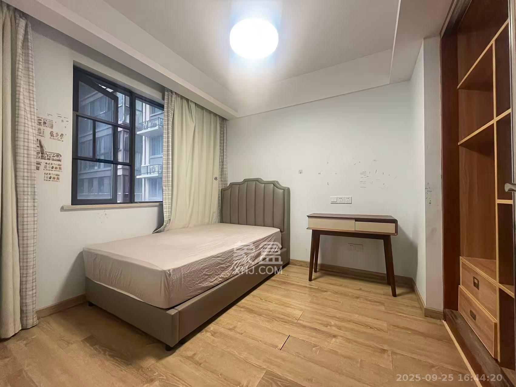 梅溪湖合能璞丽 3室2厅2卫 2600.0元/月 梅溪湖合能璞丽 3室2厅2卫 2600.0元/月室内图