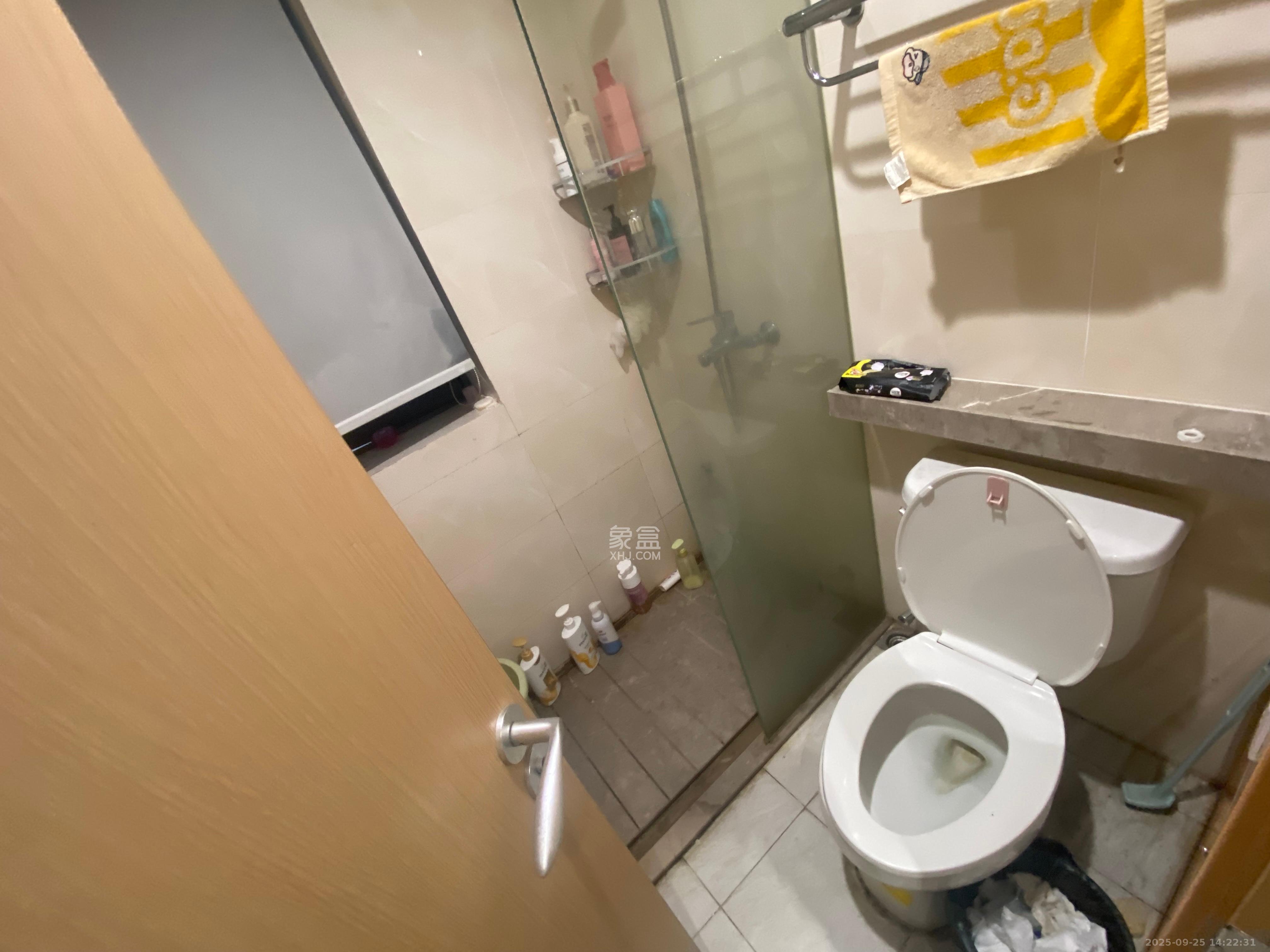 启迪协信中心  2室2厅1卫    2500.0元/月室内图