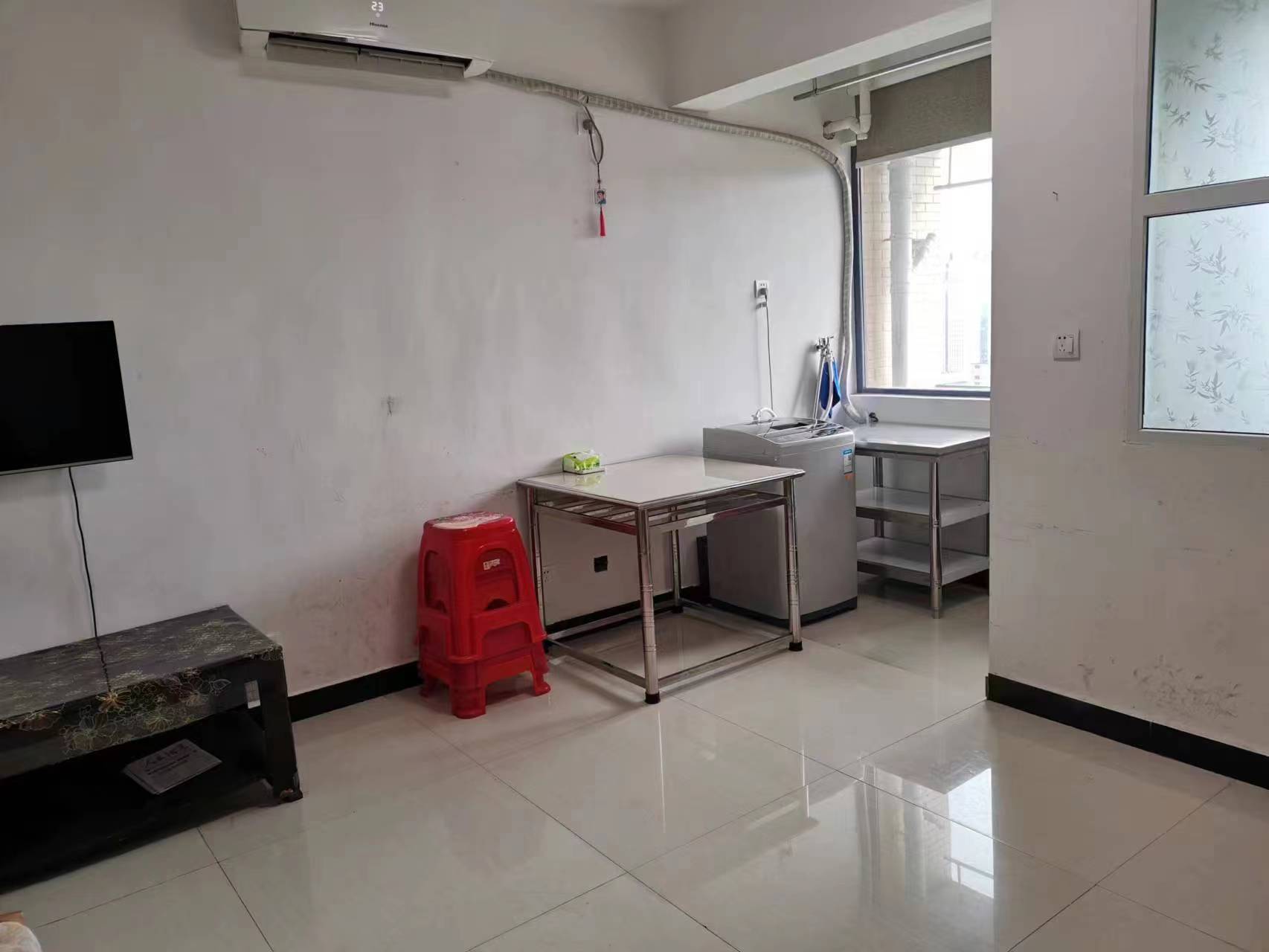 盛世时代广场  1室1厅1卫    1000.0元/月室内图