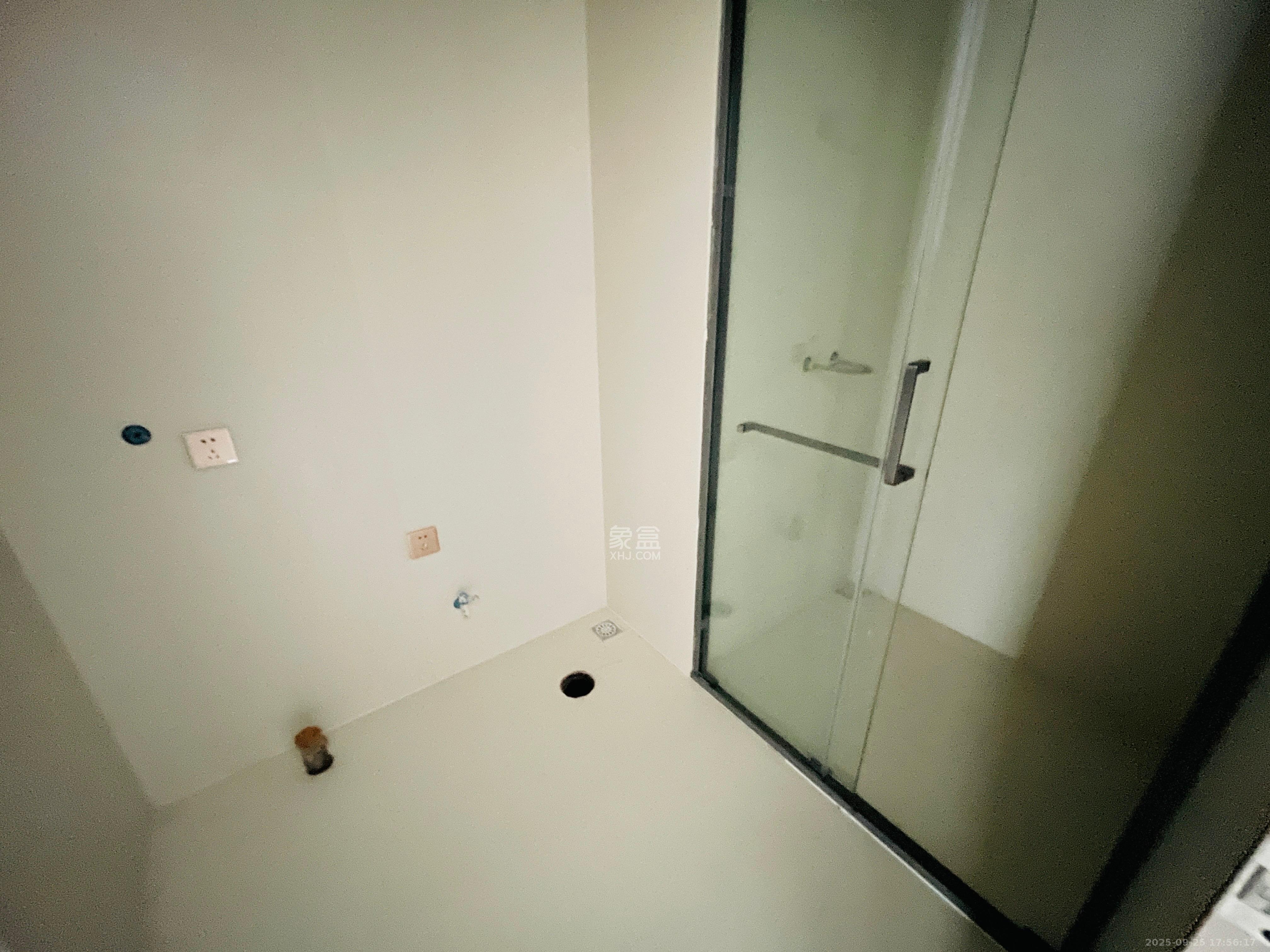 恒大珺悦府 1室1厅1卫 2200.0元/月 恒大珺悦府 1室1厅1卫 2200.0元/月室内图