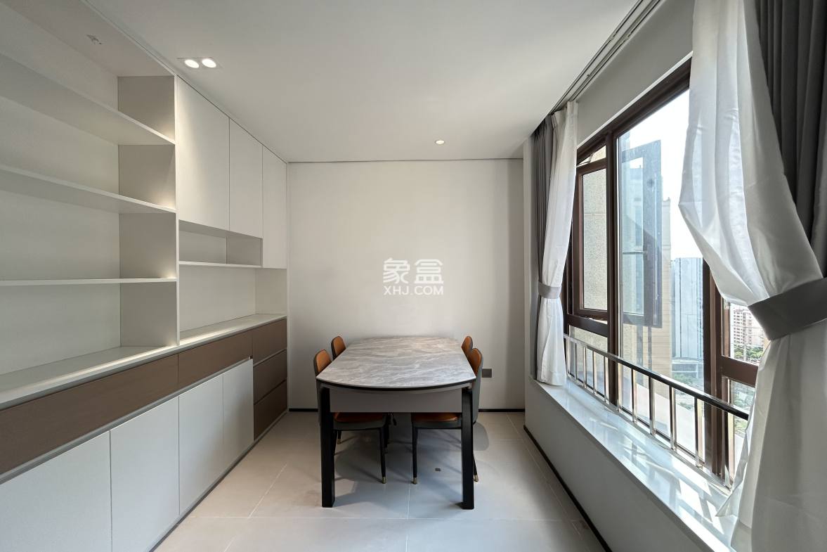 海航豪庭南苑  1室1厅2卫    3600.0元/月 海航豪庭南苑  1室1厅2卫    3600.0元/月室内图