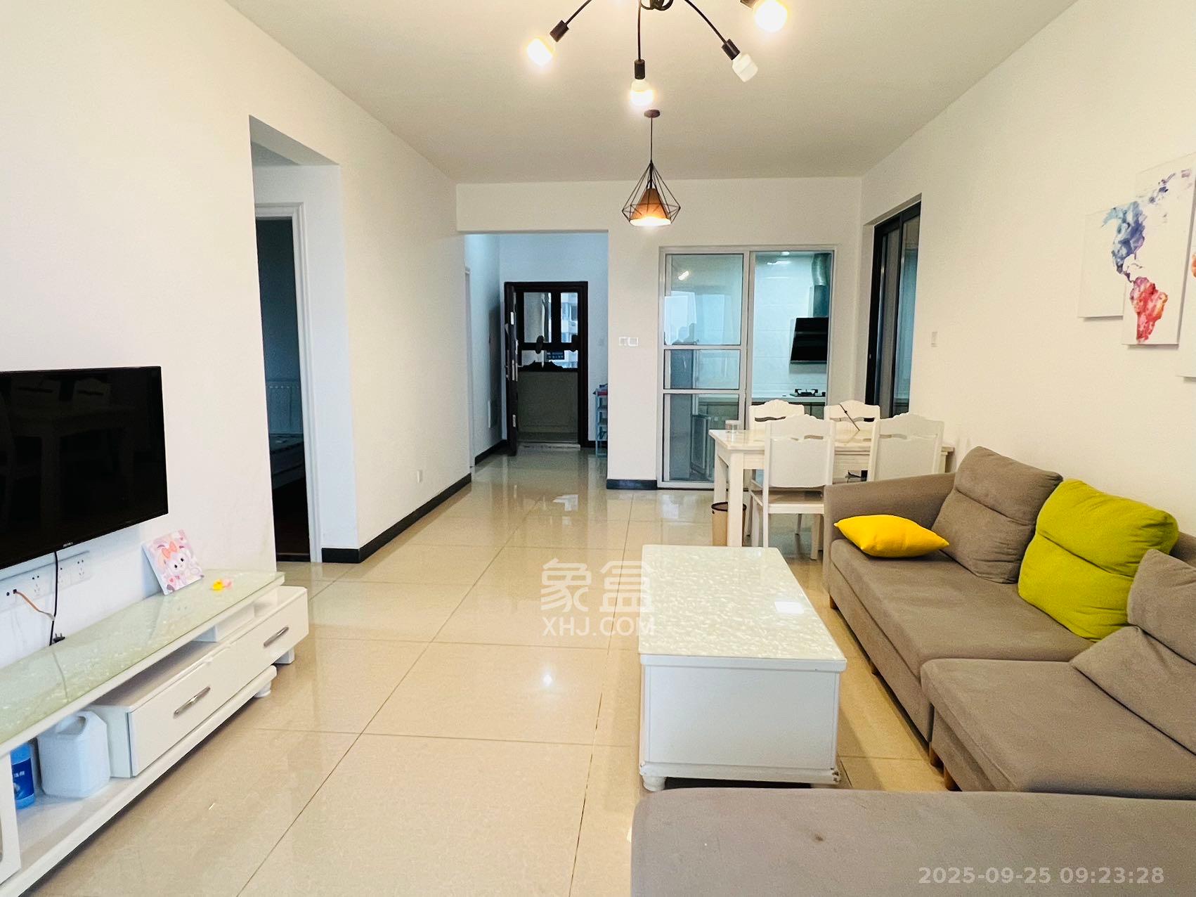 长房云时代  1室1厅1卫    2450.0元/月户型图