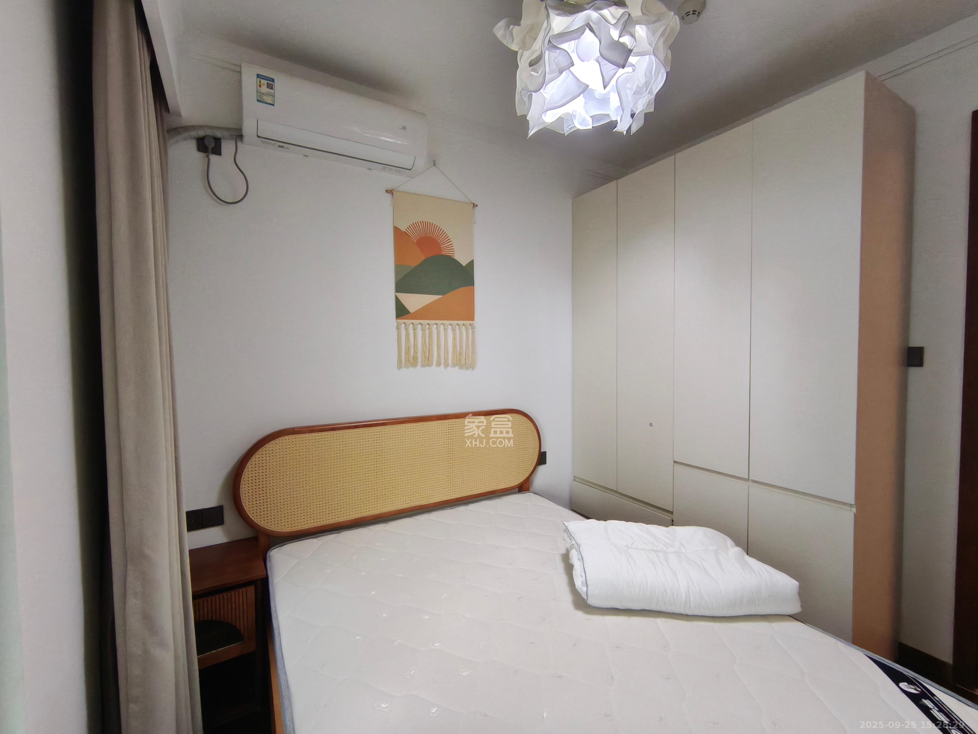 梅溪悦章  3室2厅2卫   3500.00元/月室内图