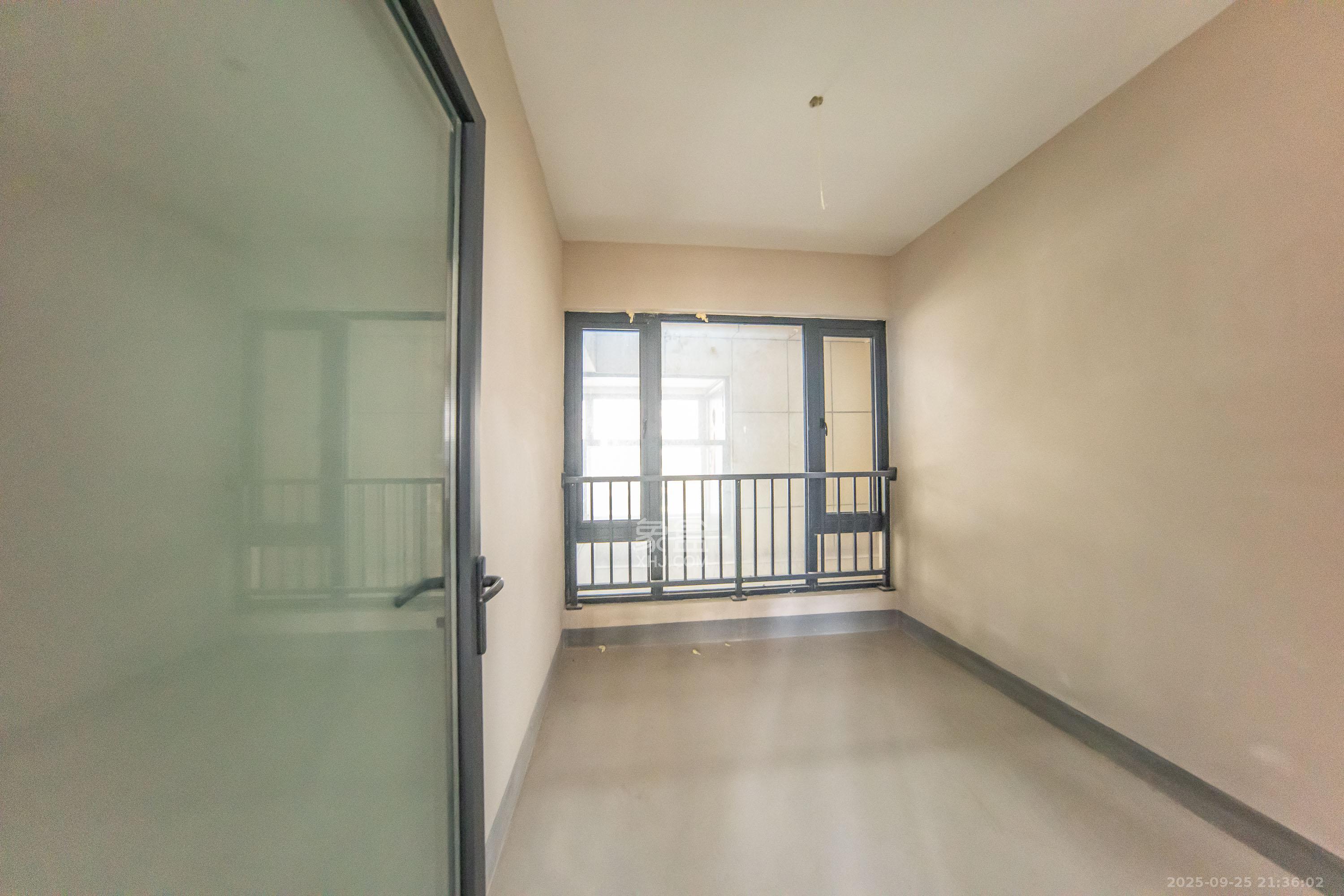 建投象山国际 3室2厅2卫 112.0万 建投象山国际 3室2厅2卫 112.0万卧室