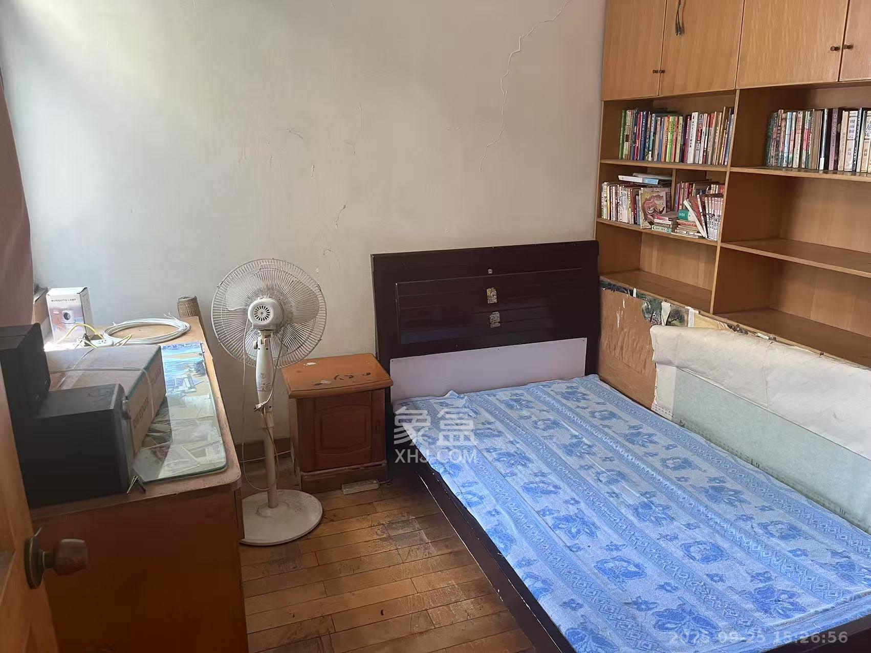 芙蓉区工商局宿舍(五里牌社区物业服务中心) 2室1厅1卫 1000.0元/月 芙蓉区工商局宿舍(五里牌社区物业服务中心) 2室1厅1卫 1000.0元/月室内图