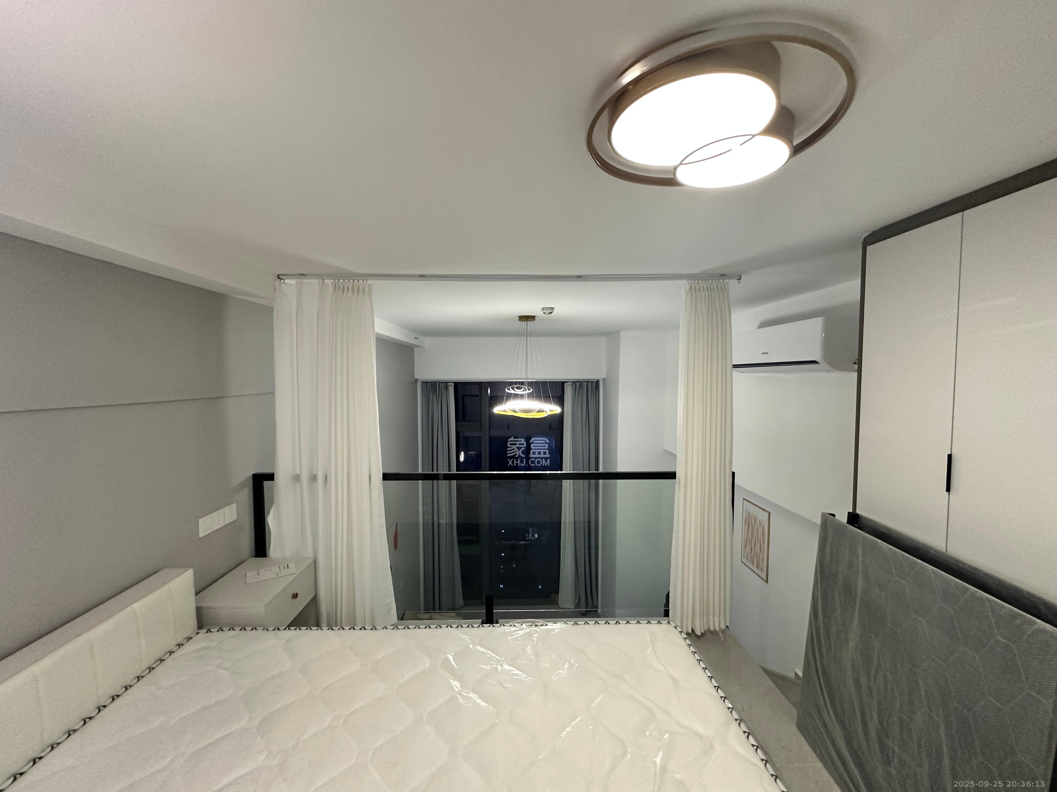 卓越中寰 1室1厅1卫 2000.0元/月 卓越中寰 1室1厅1卫 2000.0元/月室内图