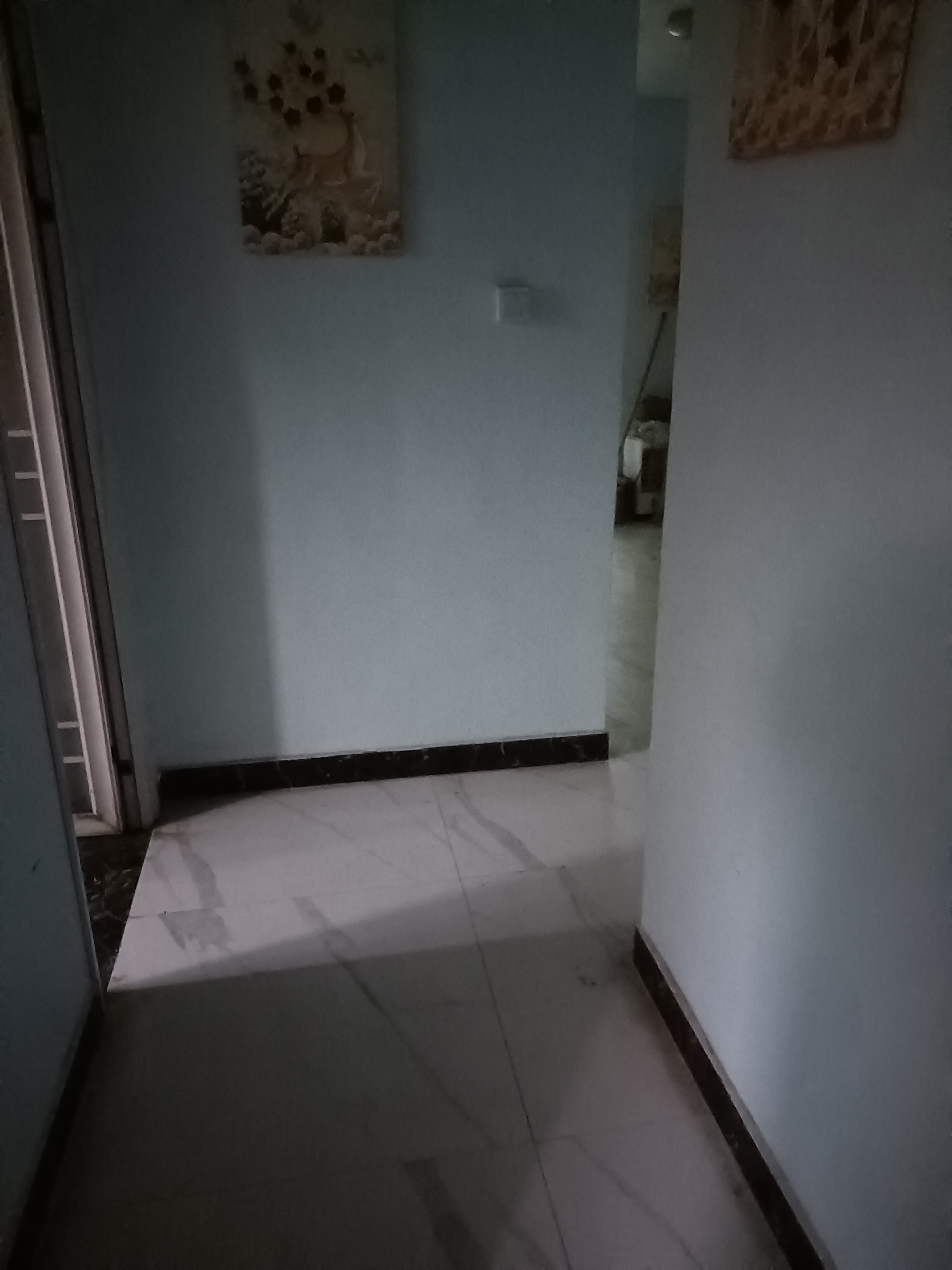 顺安大厦 1室2厅2卫 700.0元/月 顺安大厦 1室2厅2卫 700.0元/月户型图