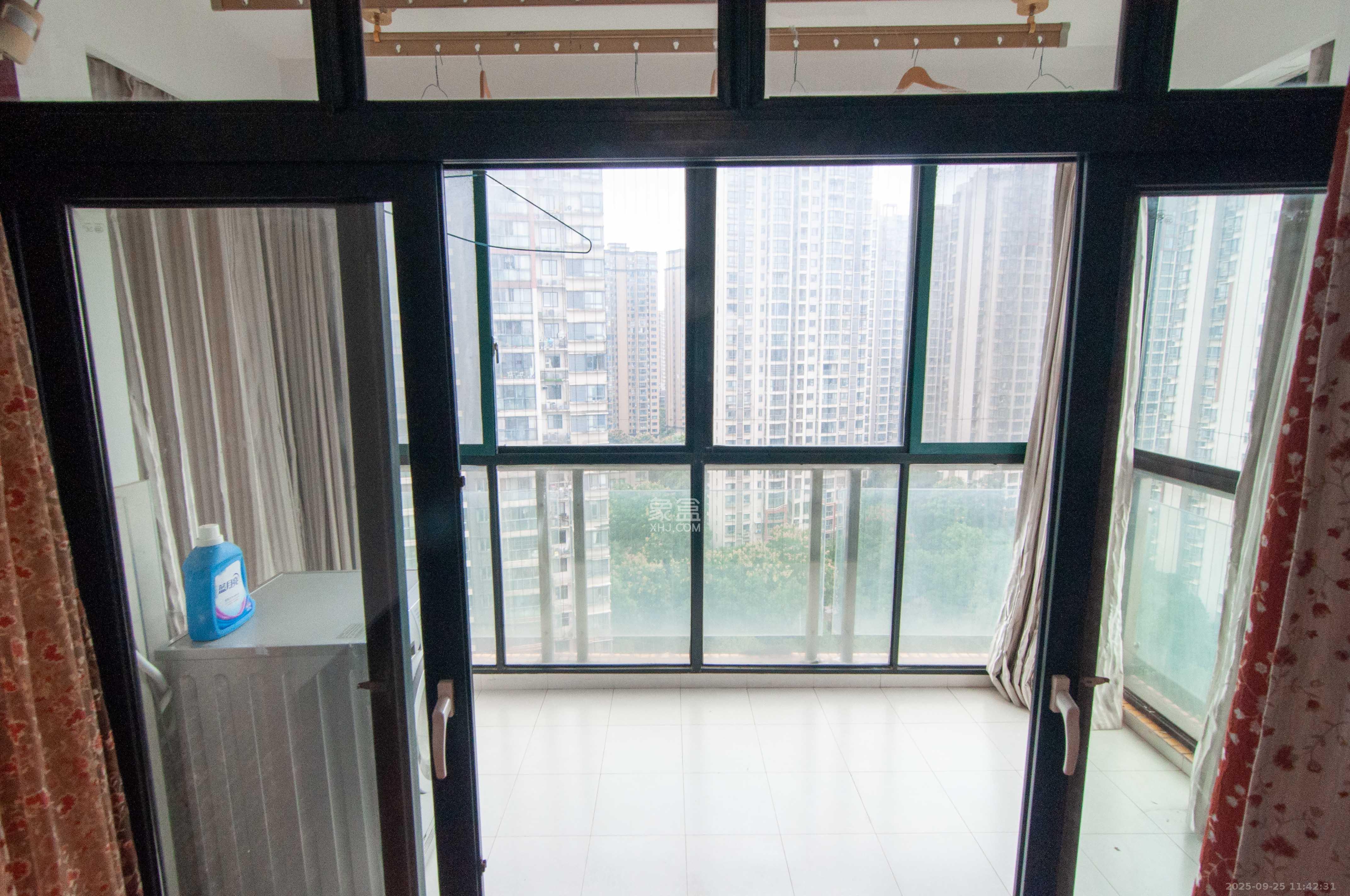 高鑫麓城 3室2厅2卫 136.0万 高鑫麓城 3室2厅2卫 136.0万其他