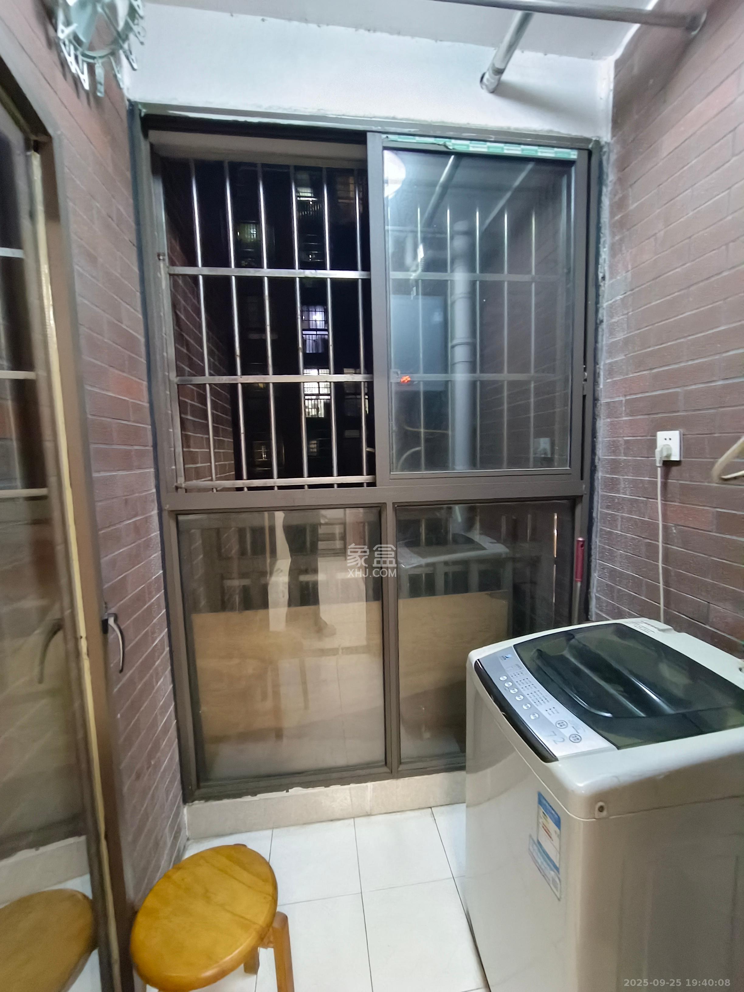 方略潇邦  2室2厅1卫    1600.0元/月室内图