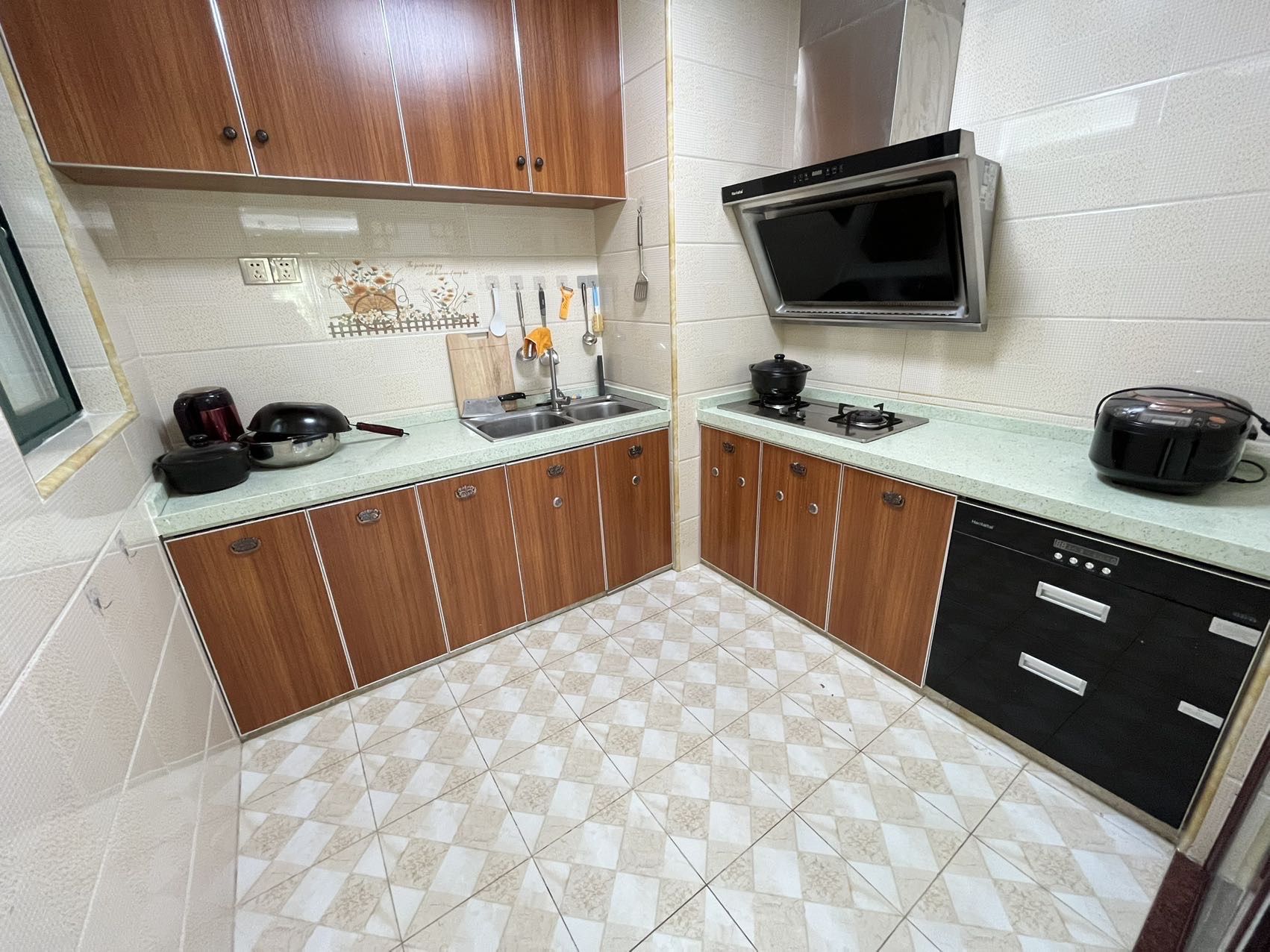 锦江丽都 3室2厅2卫 3500.0元/月 锦江丽都 3室2厅2卫 3500.0元/月室内图