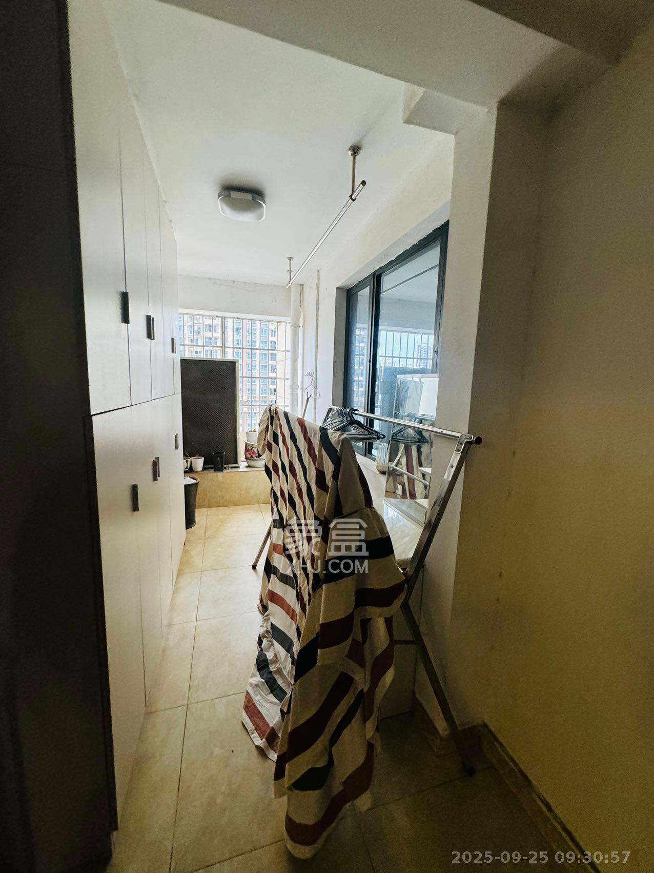 兴旺正佳广场(金石雅苑)  3室2厅2卫    3000.0元/月 兴旺正佳广场(金石雅苑)  3室2厅2卫    3000.0元/月室内图