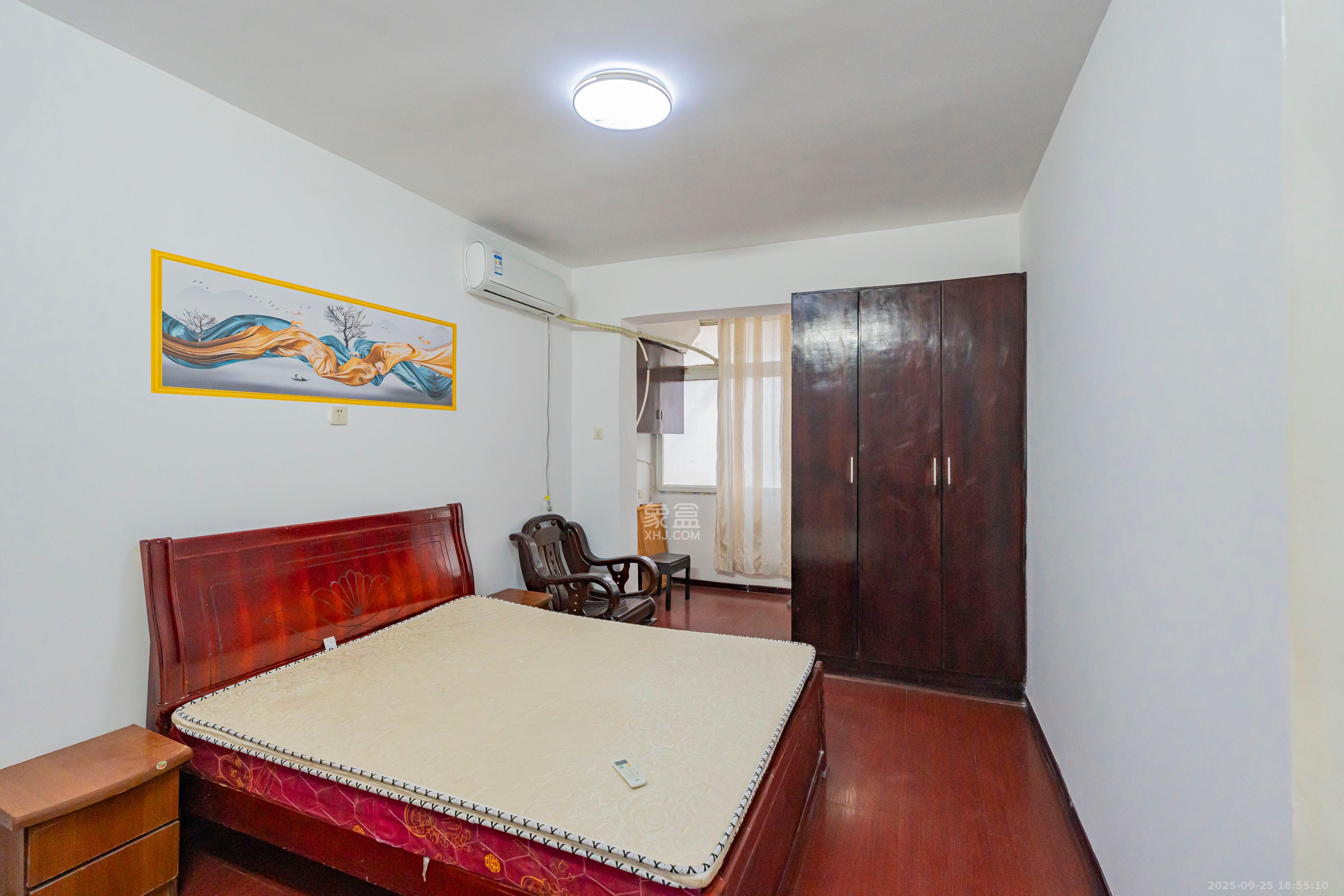 化工宿舍  1室0厅0卫    45.0万卧室