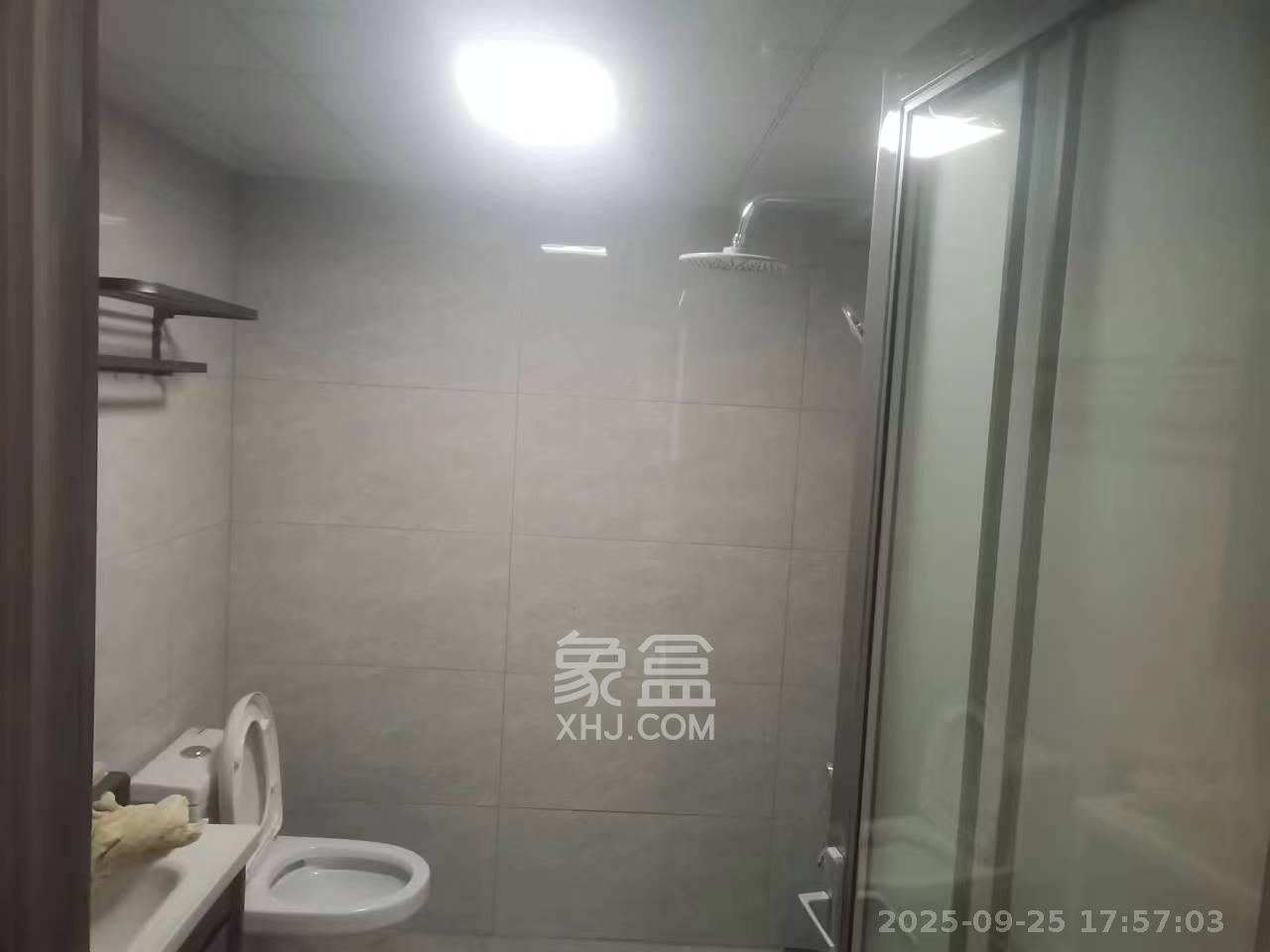 韭菜园嘉苑 2室1厅1卫 2900.0元/月 韭菜园嘉苑 2室1厅1卫 2900.0元/月室内图