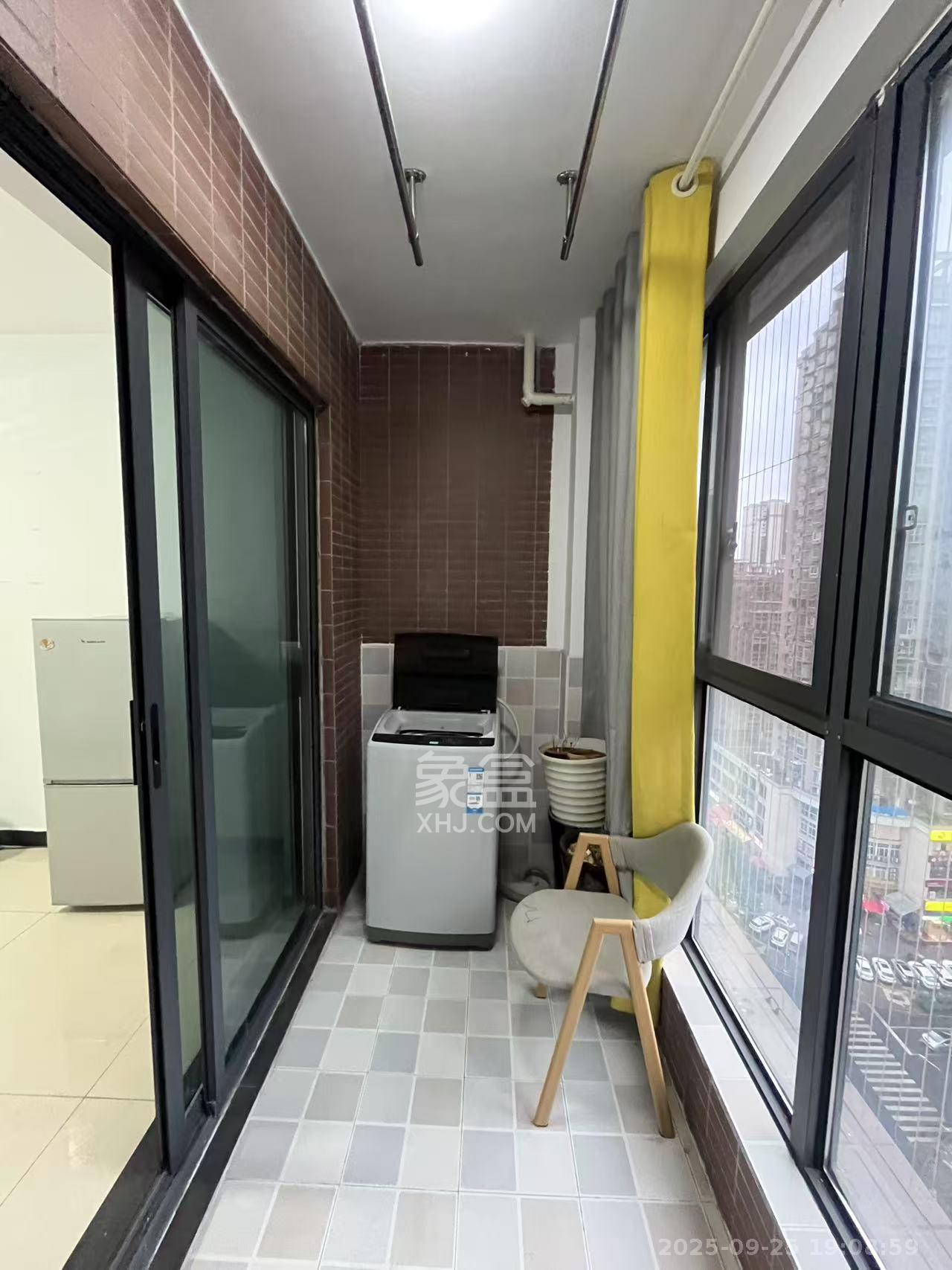 恒基凯旋门三期 2室2厅1卫 1700.0元/月 恒基凯旋门三期 2室2厅1卫 1700.0元/月室内图