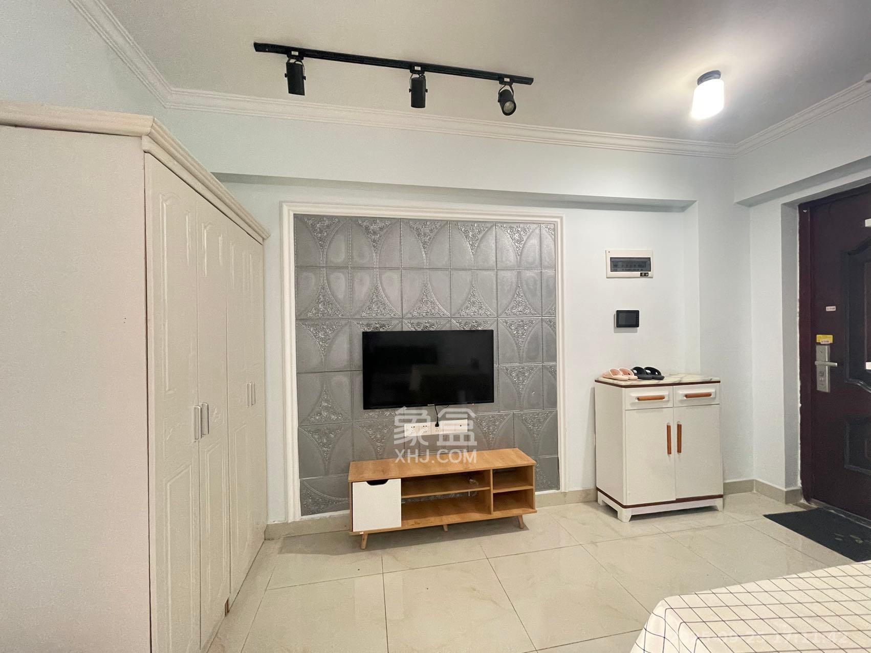 第六都(陆都小区) 1室1厅1卫 2100.0元/月 第六都(陆都小区) 1室1厅1卫 2100.0元/月室内图