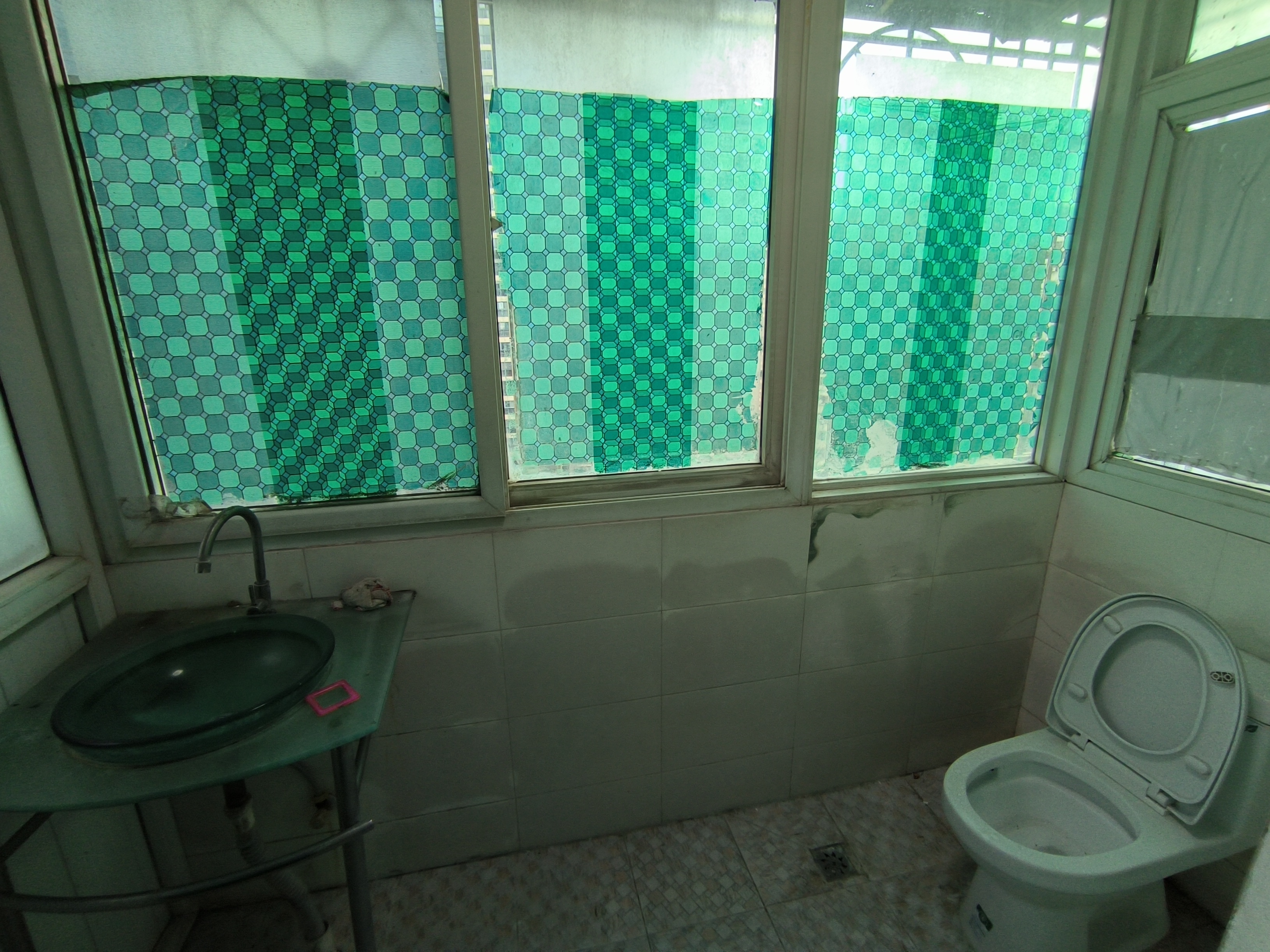 金钟大厦 1室1厅1卫 1400.0元/月 金钟大厦 1室1厅1卫 1400.0元/月室内图