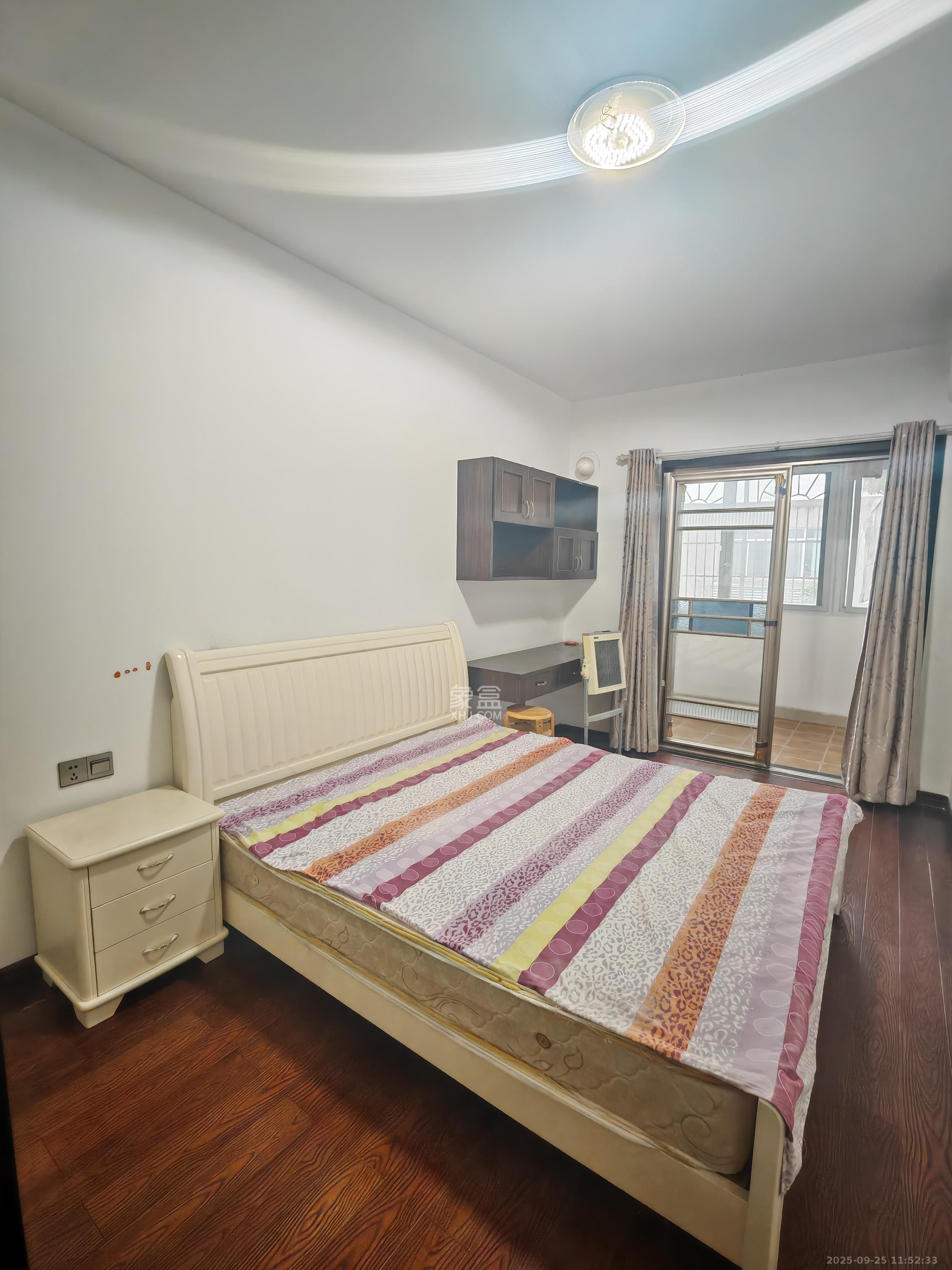 湖南省特种设备检验检测院宿舍楼  3室2厅1卫    2400.0元/月 湖南省特种设备检验检测院宿舍楼  3室2厅1卫    2400.0元/月室内图