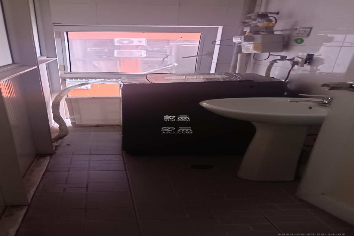 他城(天鸿时代公寓) 1室1厅1卫 1100.0元/月 他城(天鸿时代公寓) 1室1厅1卫 1100.0元/月室内图