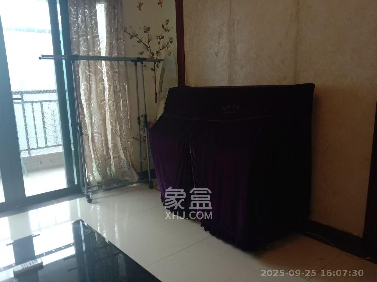 恒大雅苑 2室1厅1卫 2300.0元/月 恒大雅苑 2室1厅1卫 2300.0元/月室内图