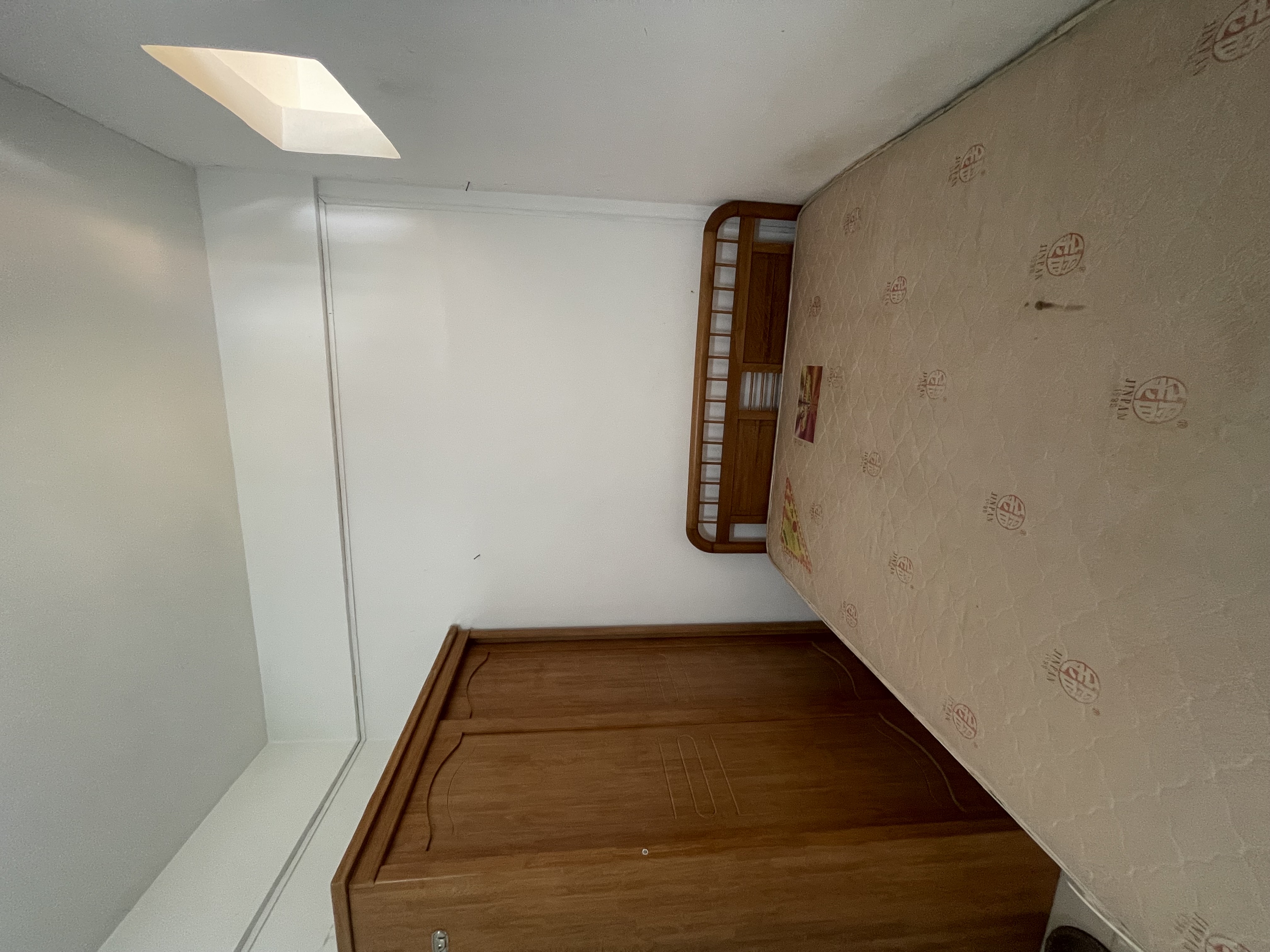 金鹿花园一期 3室2厅1卫 2000.0元/月 金鹿花园一期 3室2厅1卫 2000.0元/月室内图