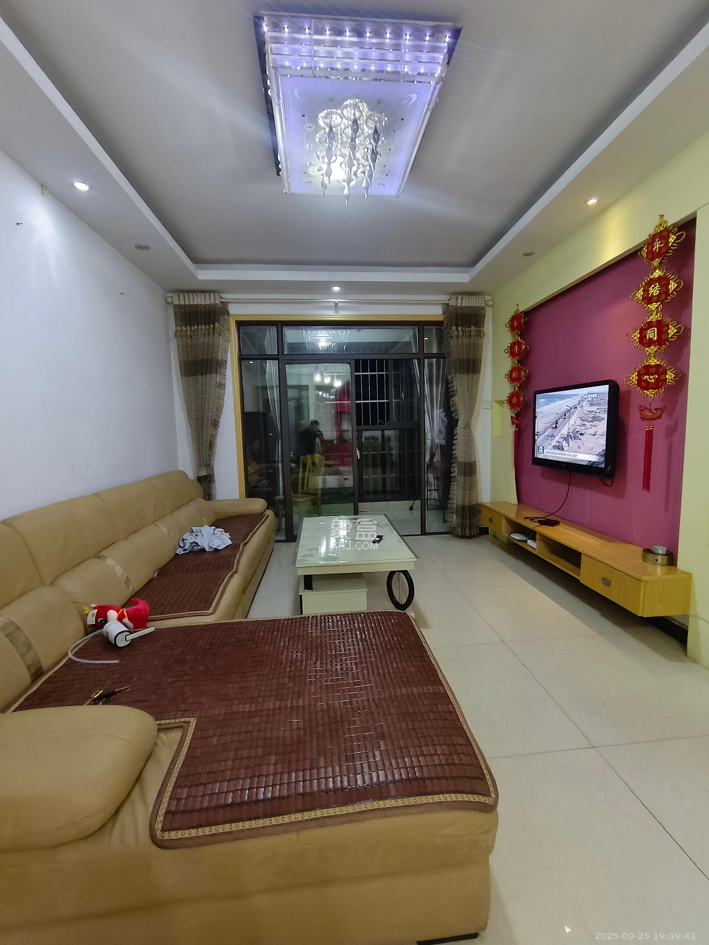 方略潇邦  2室2厅1卫    1600.0元/月室内图