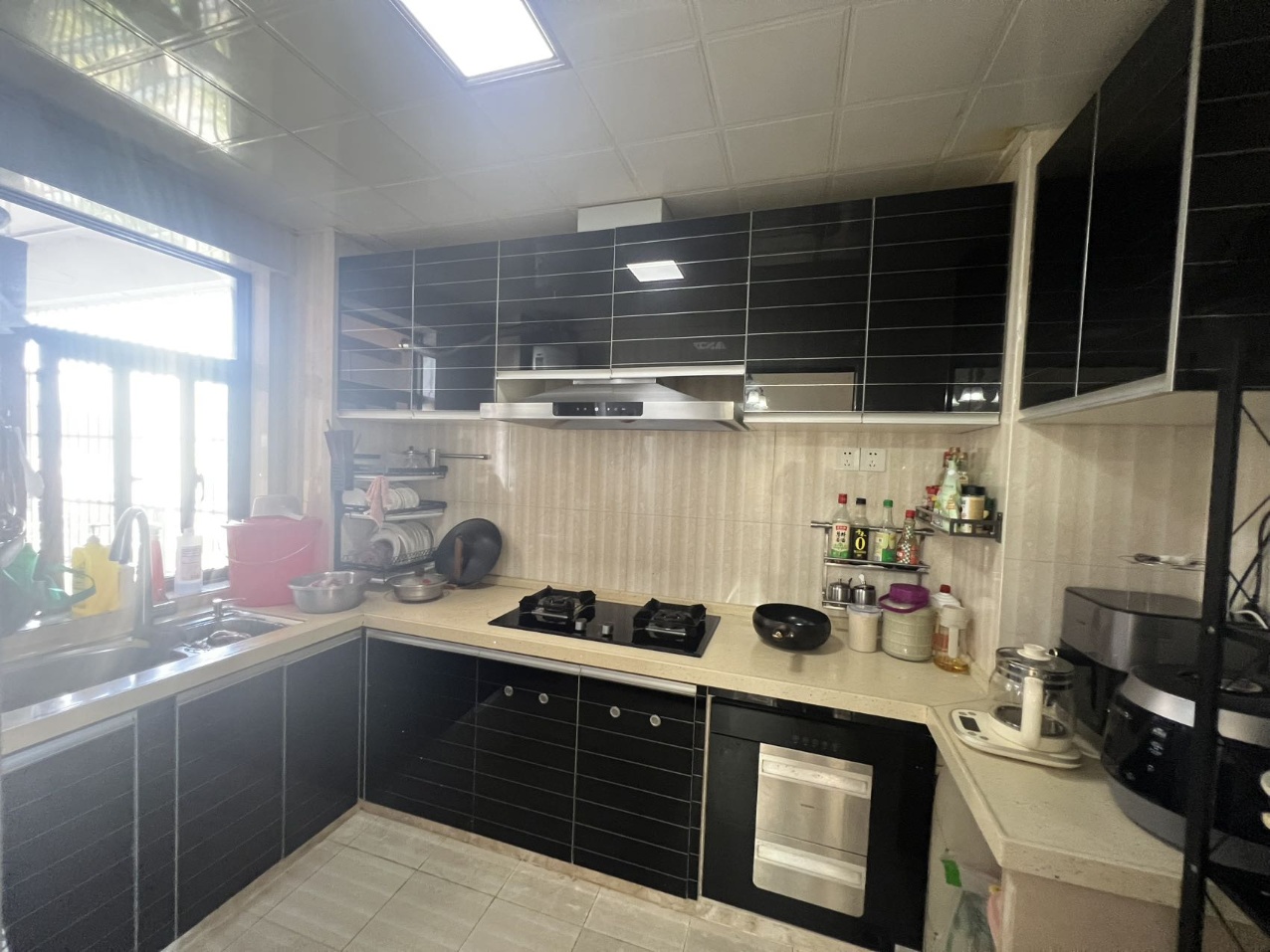 九九华府(一期) 1室0厅0卫 166.0万 九九华府(一期) 1室0厅0卫 166.0万室内图