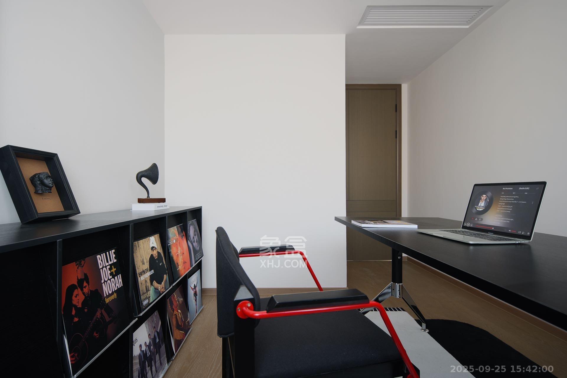 滨江府1913  4室2厅3卫    11500.0元/月室内图