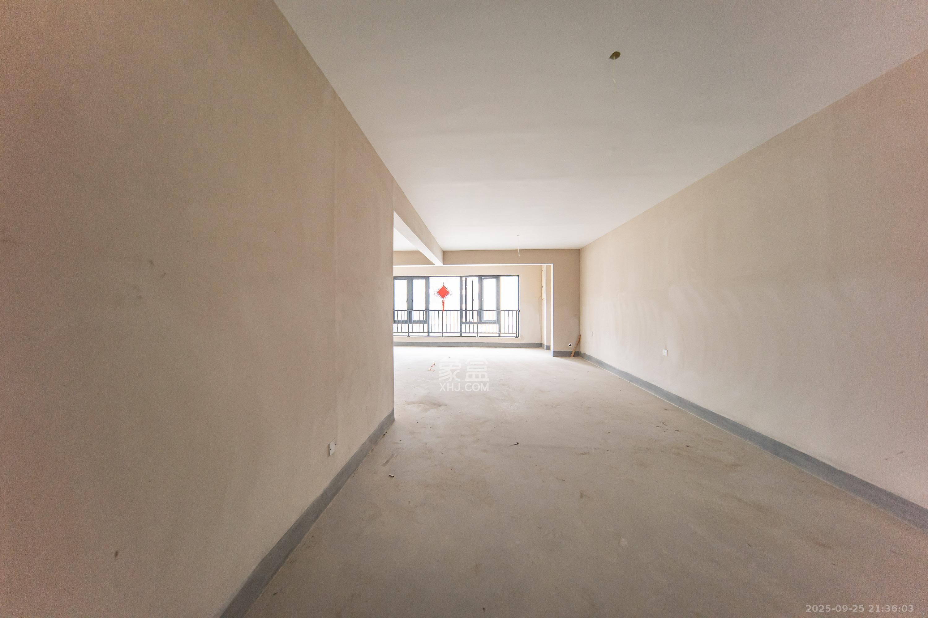 建投象山国际 3室2厅2卫 112.0万 建投象山国际 3室2厅2卫 112.0万客厅