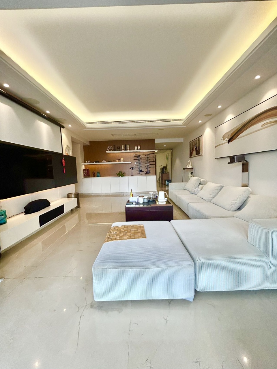 滨江帝景二期(三期) 4室2厅2卫 229.0万 滨江帝景二期(三期) 4室2厅2卫 229.0万室内图