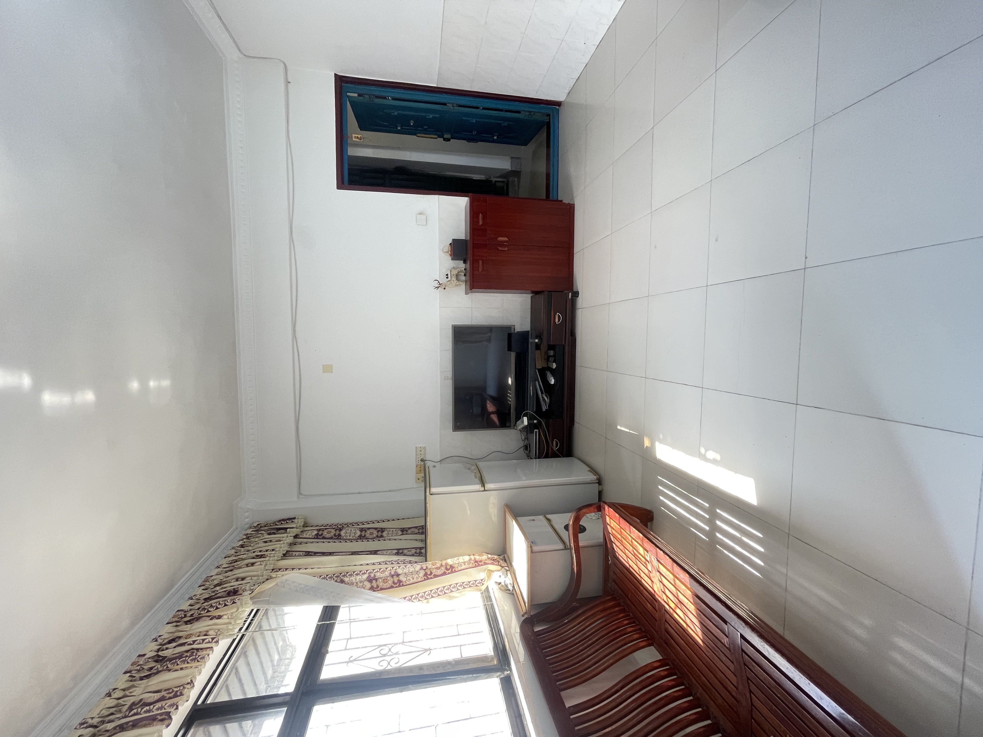 金鹿花园一期 3室2厅1卫 2000.0元/月 金鹿花园一期 3室2厅1卫 2000.0元/月室内图