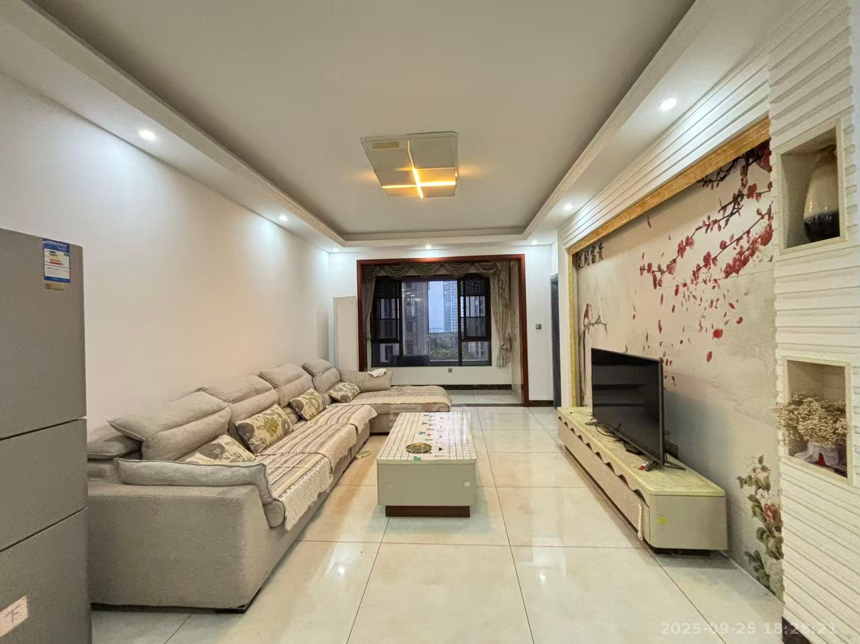 中泰财富湘江 3室1厅1卫 2200.0元/月 中泰财富湘江 3室1厅1卫 2200.0元/月室内图