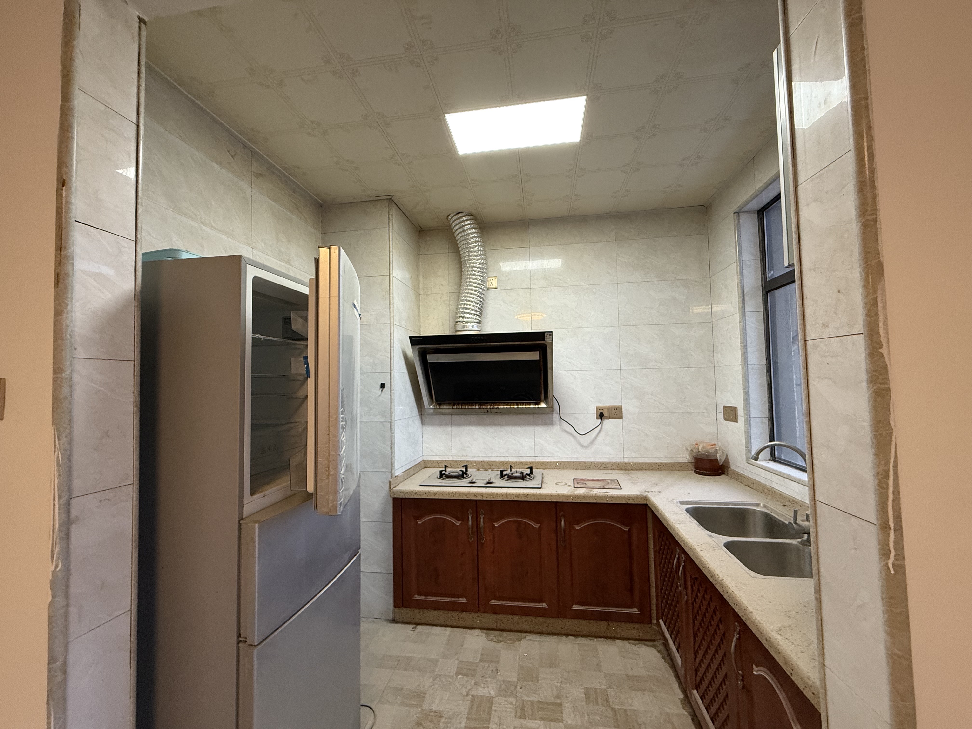 五江碧桂园城市广场  4室2厅2卫    2200.0元/月室内图