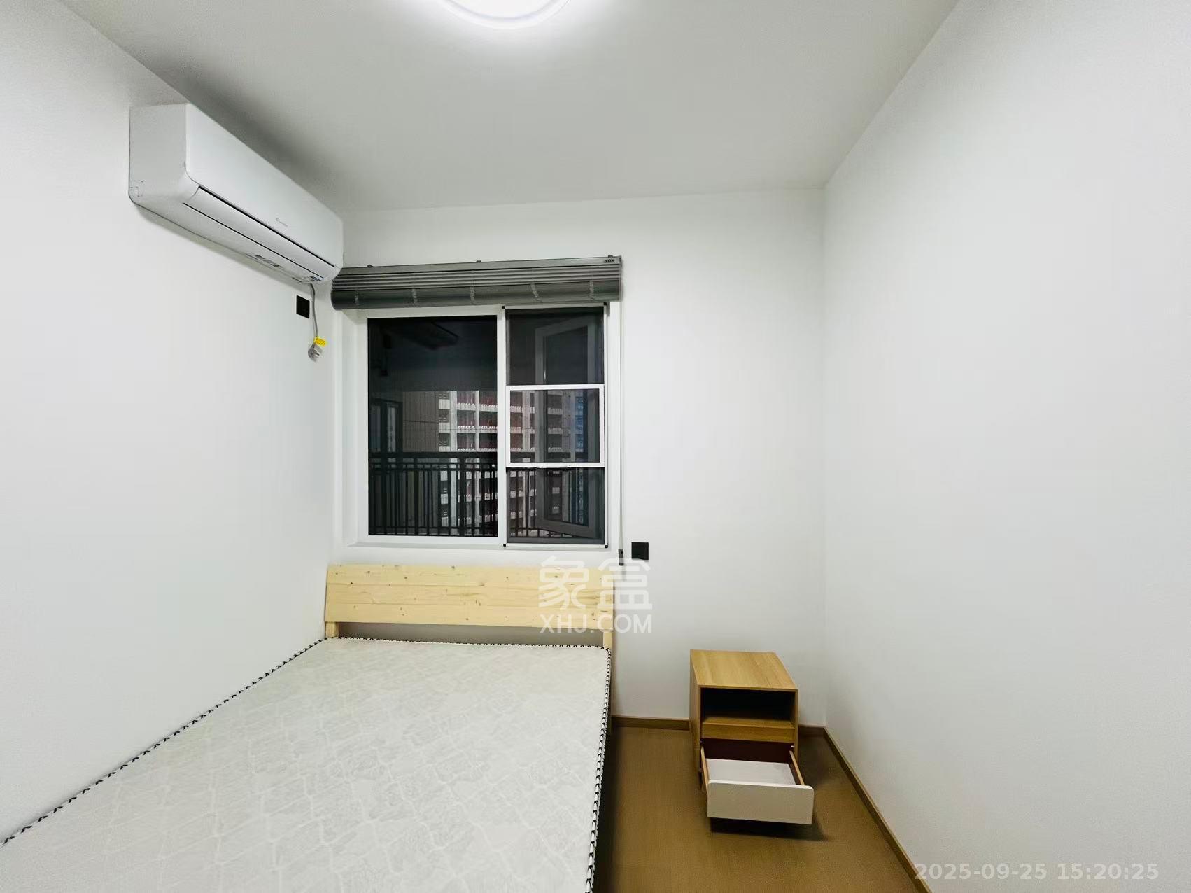 克拉美丽山庄(晟领国际)  3室2厅2卫    2600.0元/月 克拉美丽山庄(晟领国际)  3室2厅2卫    2600.0元/月室内图