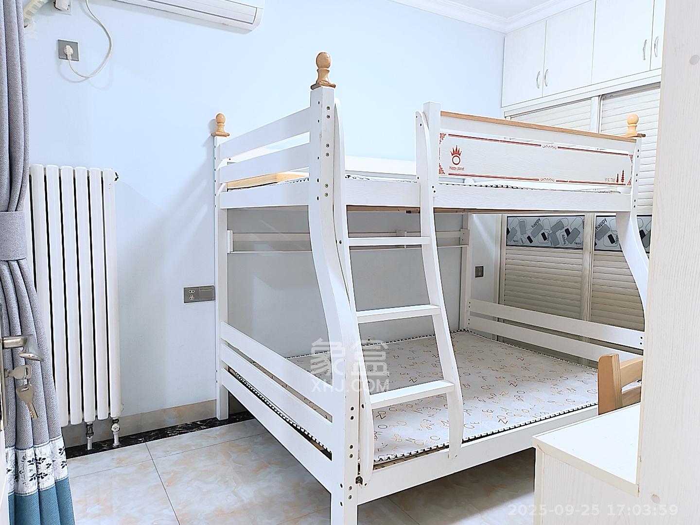 怡海星城 2室2厅1卫 1900.0元/月 怡海星城 2室2厅1卫 1900.0元/月室内图