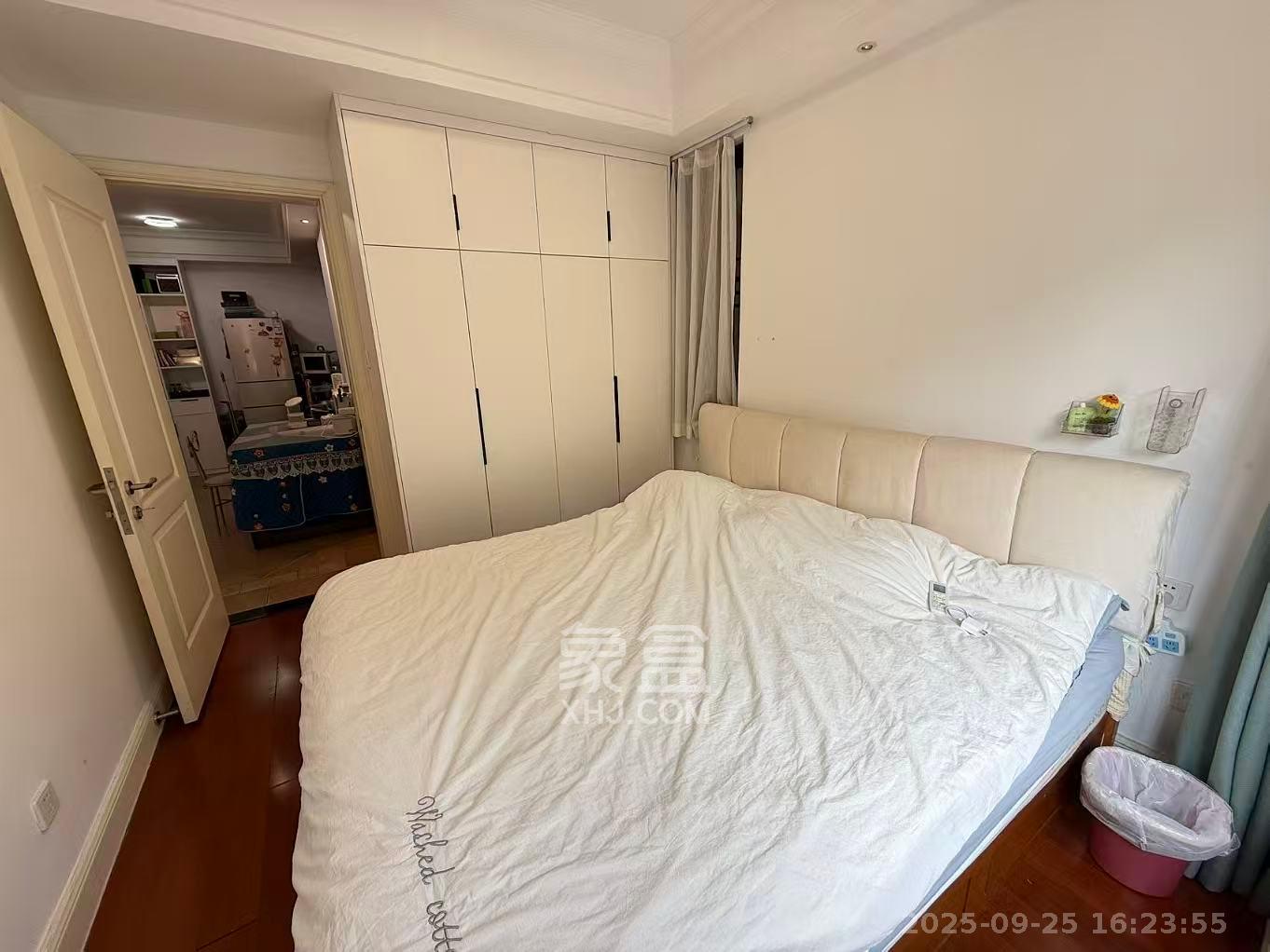 保利城（中航城国际社区、郡原美村）  1室1厅1卫    1400.0元/月室内图