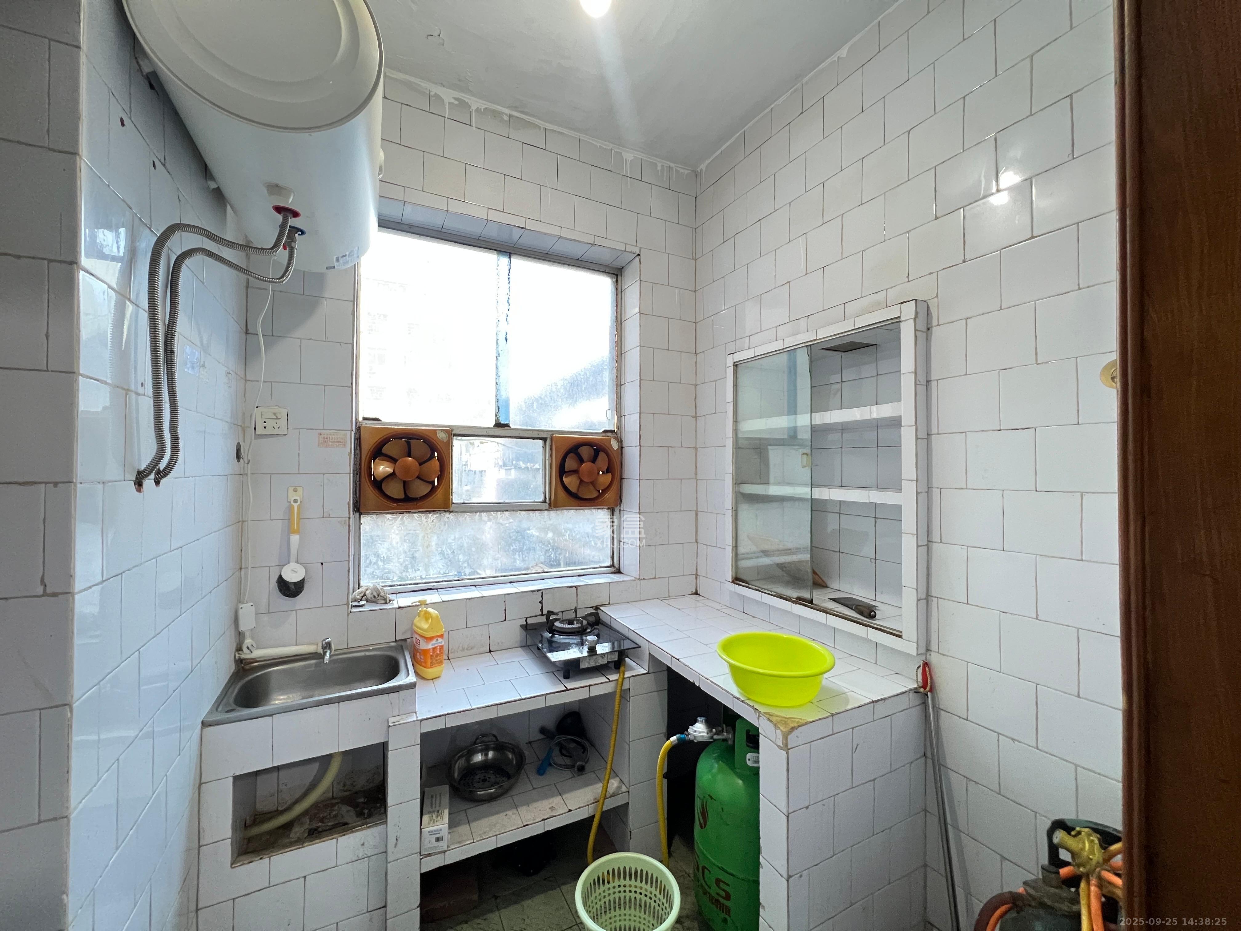 赛福尔公寓  2室1厅1卫    1100.0元/月室内图