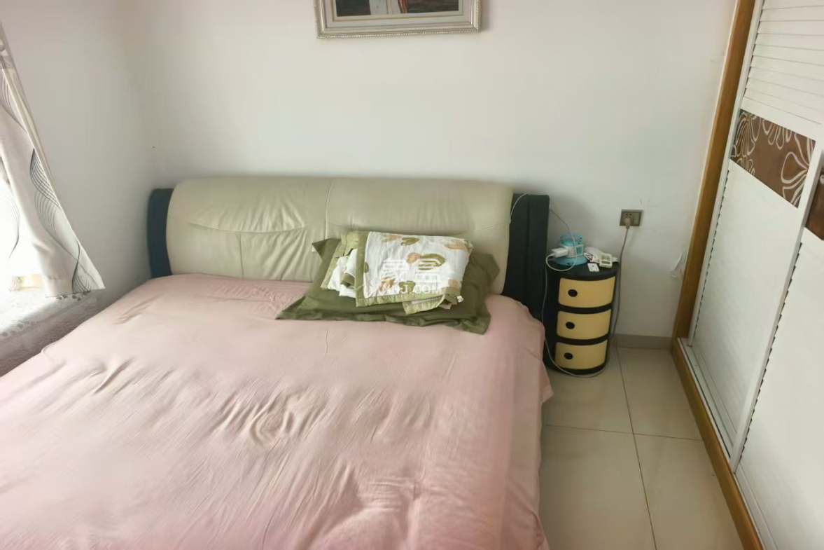 旺佳华府 3室2厅2卫 1900.0元/月 旺佳华府 3室2厅2卫 1900.0元/月室内图