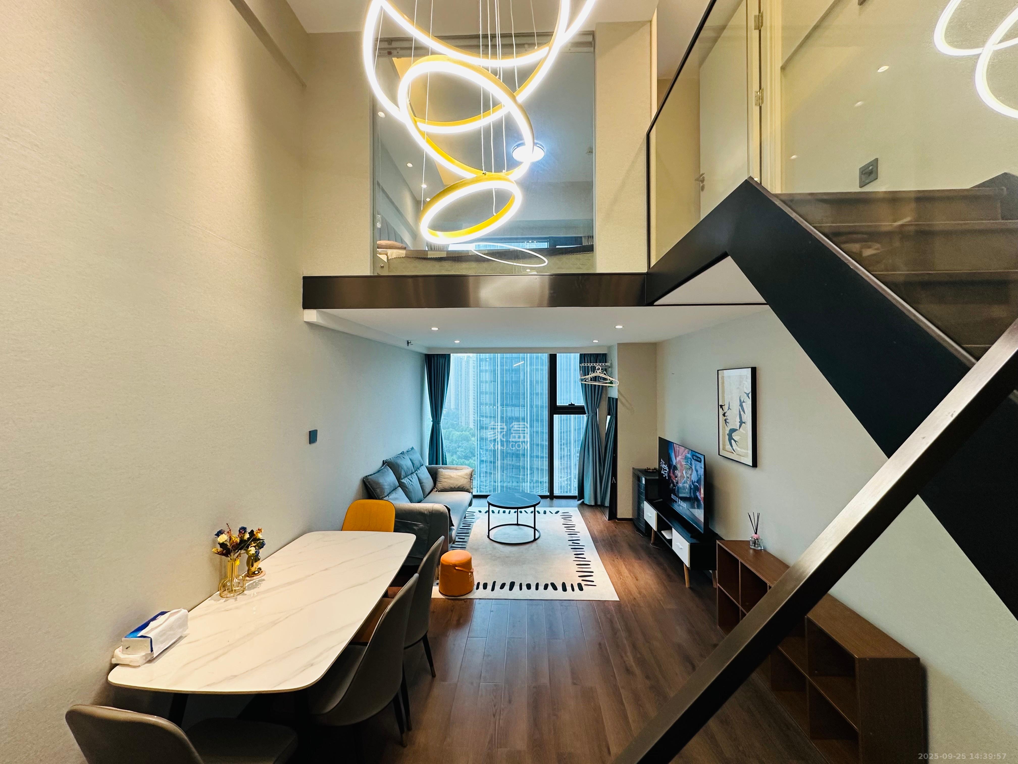 达美寰宇中心  2室2厅1卫    3200.0元/月室内图