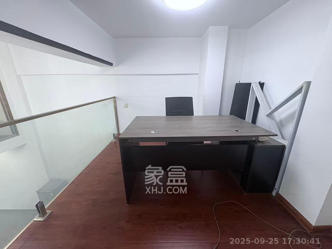 振业城三期  2室2厅1卫    2100.0元/月室内图