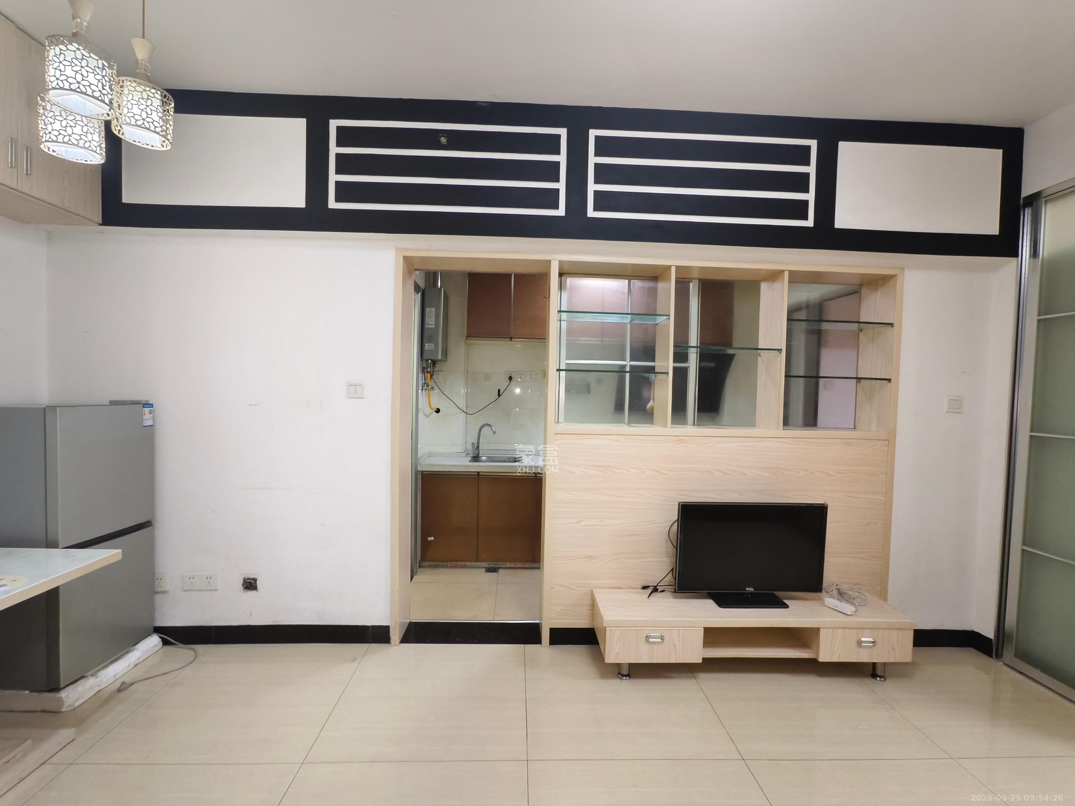 圆梦康乐城 1室1厅1卫 1000.0元/月 圆梦康乐城 1室1厅1卫 1000.0元/月室内图