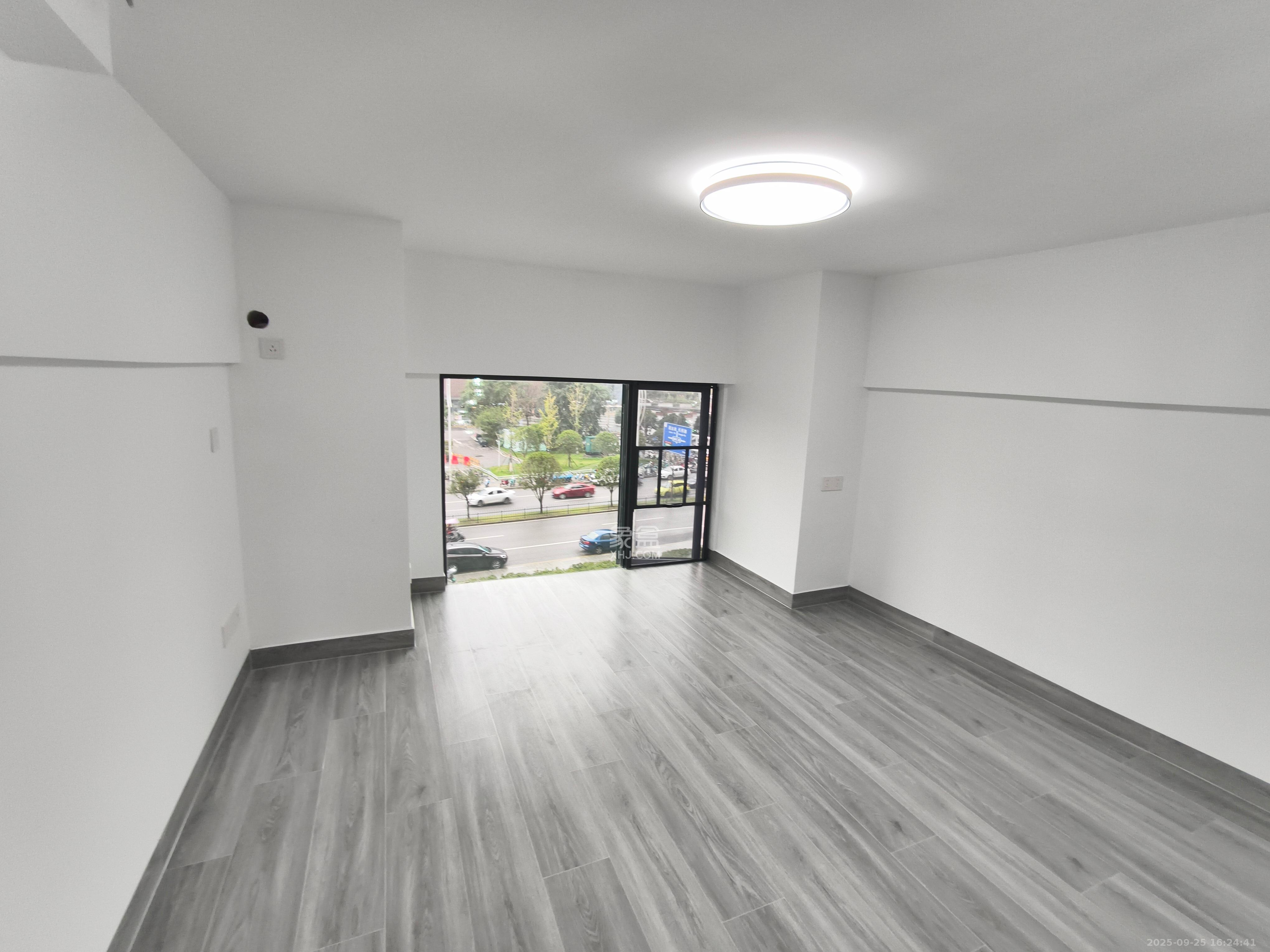 梅溪悦章 2室1厅1卫 2600.0元/月 梅溪悦章 2室1厅1卫 2600.0元/月室内图