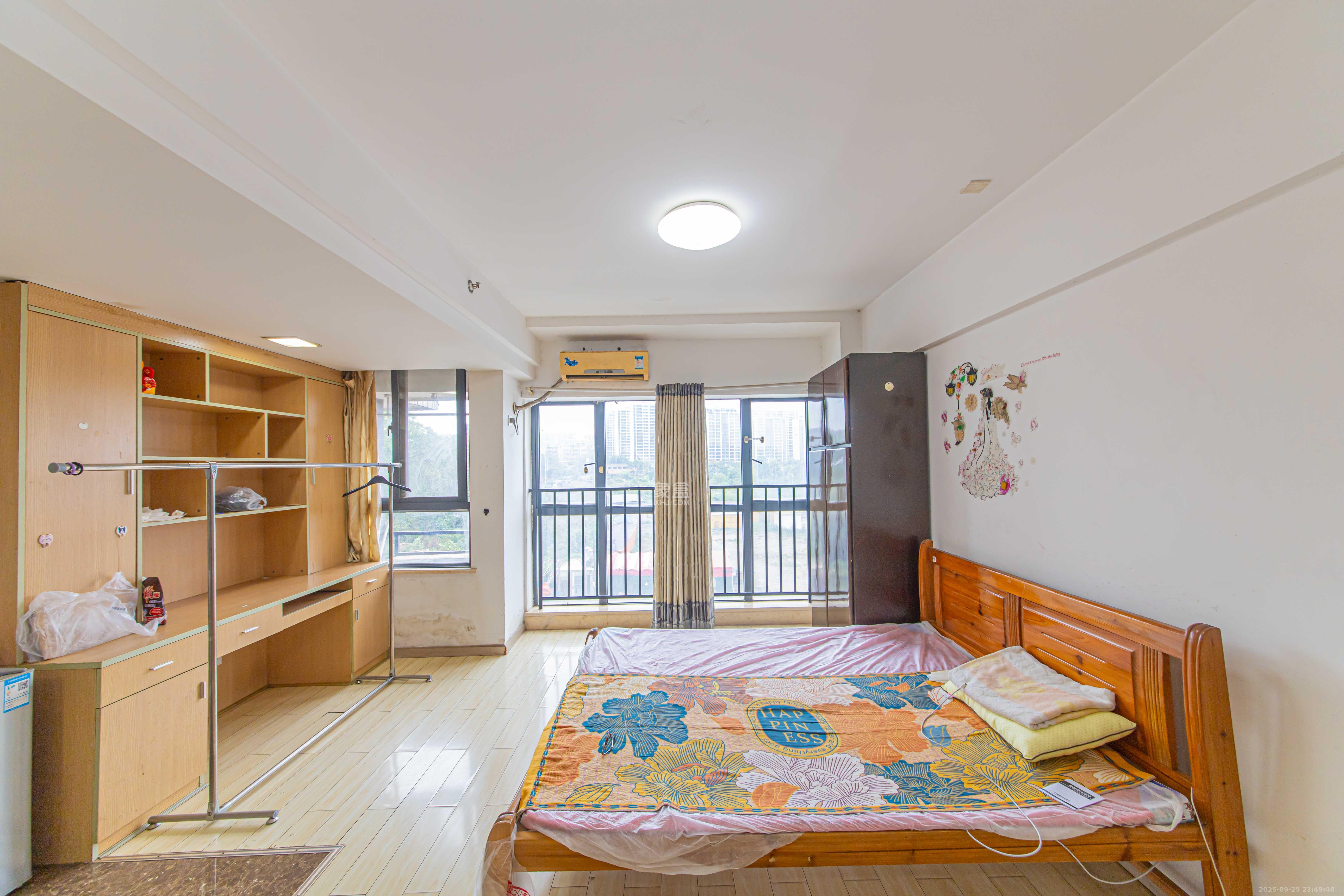 中信文化广场（中信新城二期）  1室1厅1卫    19.8万卧室