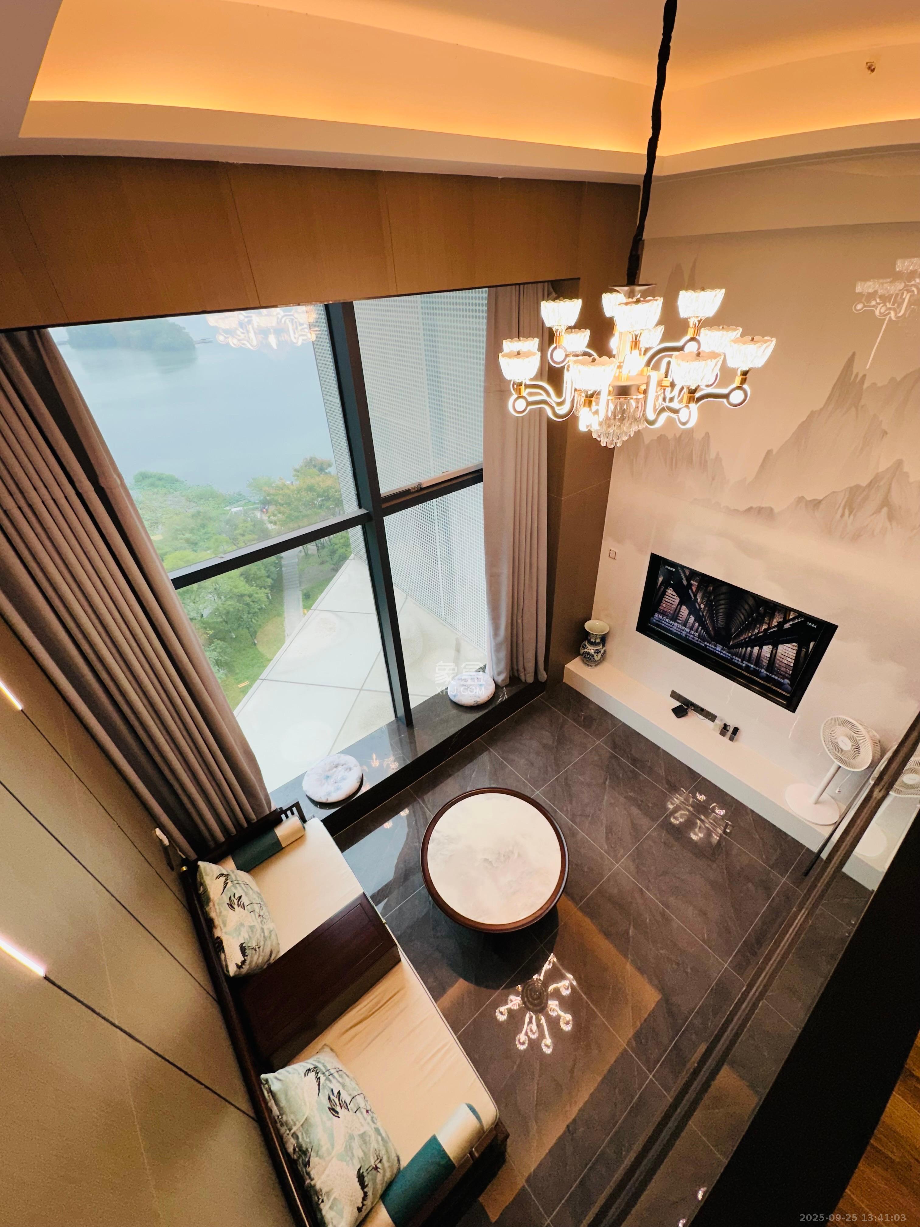 梅溪半岛 1室1厅2卫 3500.0元/月 梅溪半岛 1室1厅2卫 3500.0元/月室内图