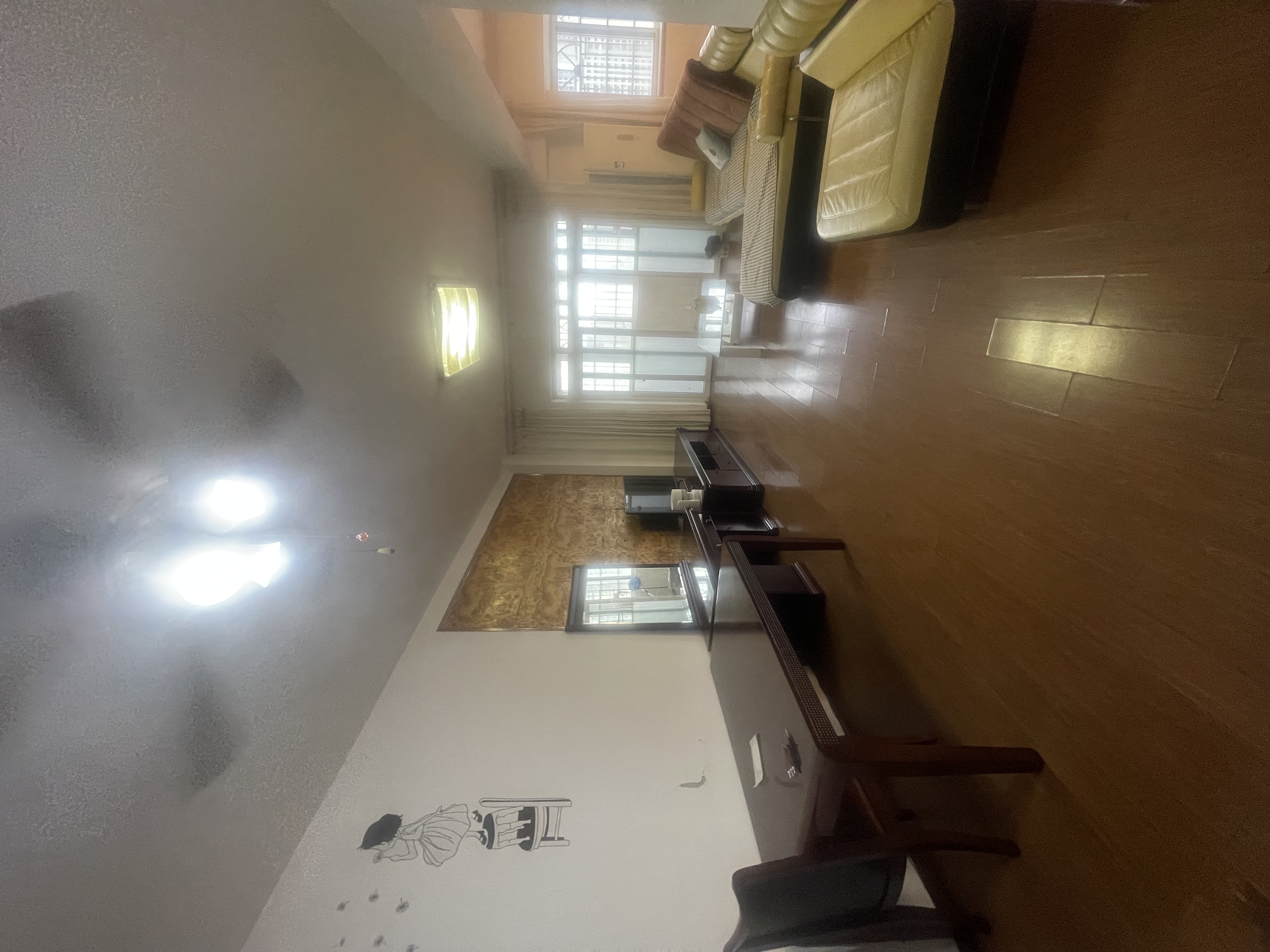 南亚广场 2室2厅1卫 2300.0元/月 南亚广场 2室2厅1卫 2300.0元/月室内图