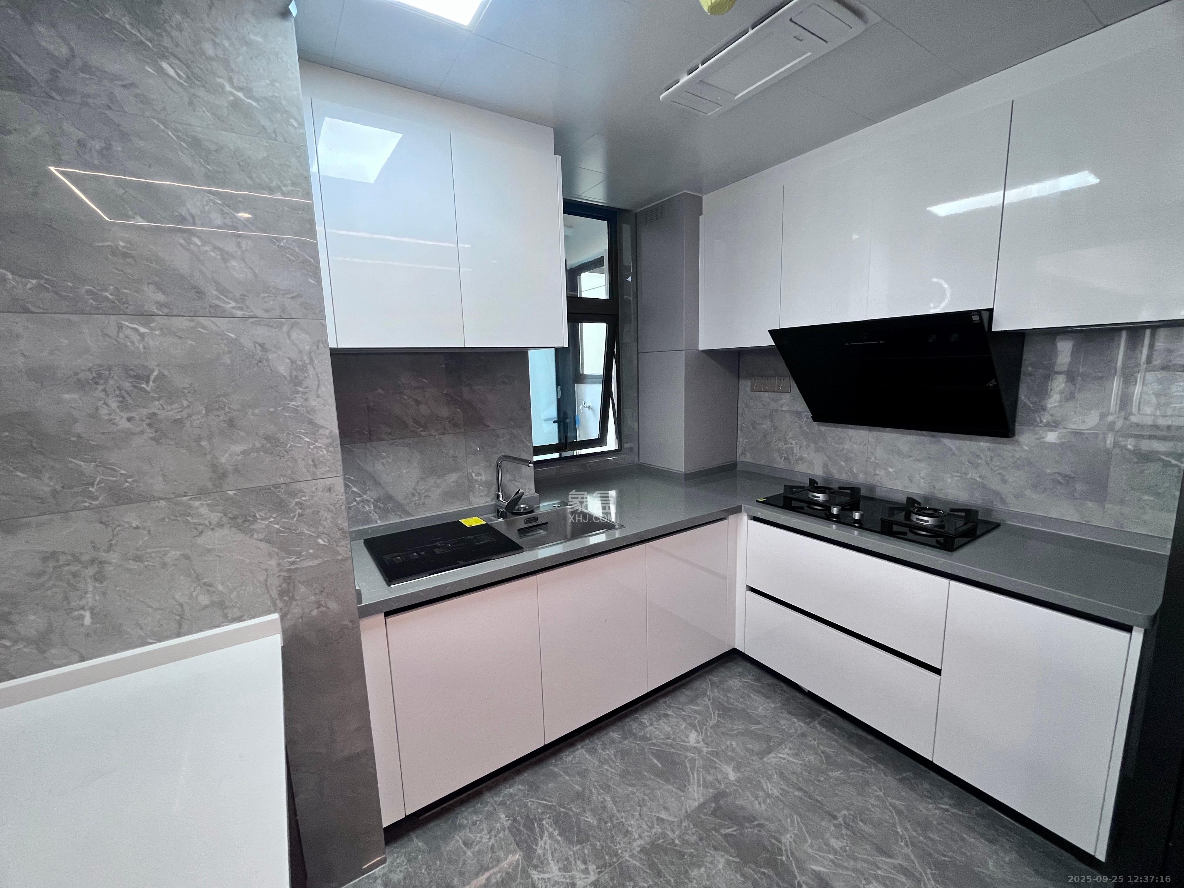 北辰瀚江府 3室2厅2卫 7000.0元/月 北辰瀚江府 3室2厅2卫 7000.0元/月室内图