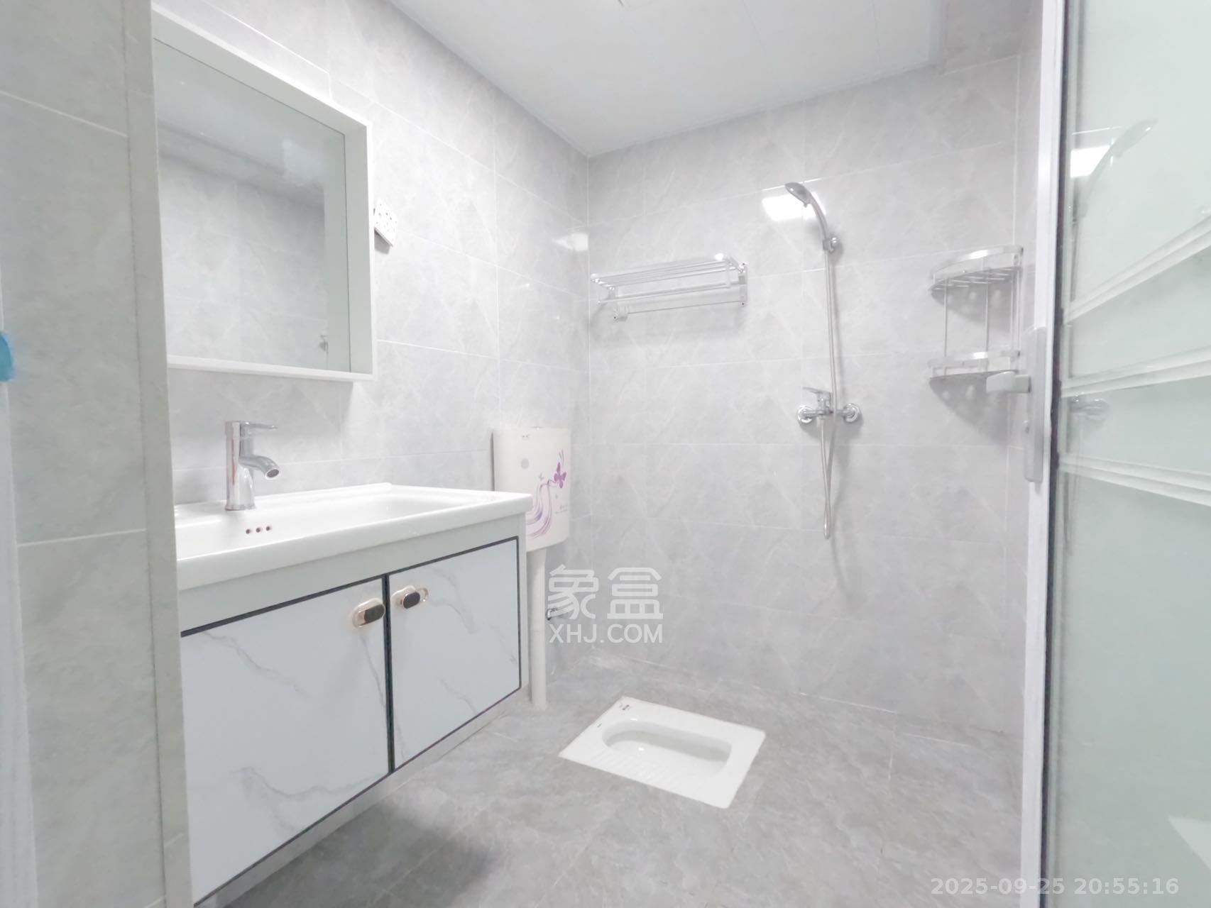 先锋东外滩 1室1厅1卫 2200.0元/月 先锋东外滩 1室1厅1卫 2200.0元/月室内图