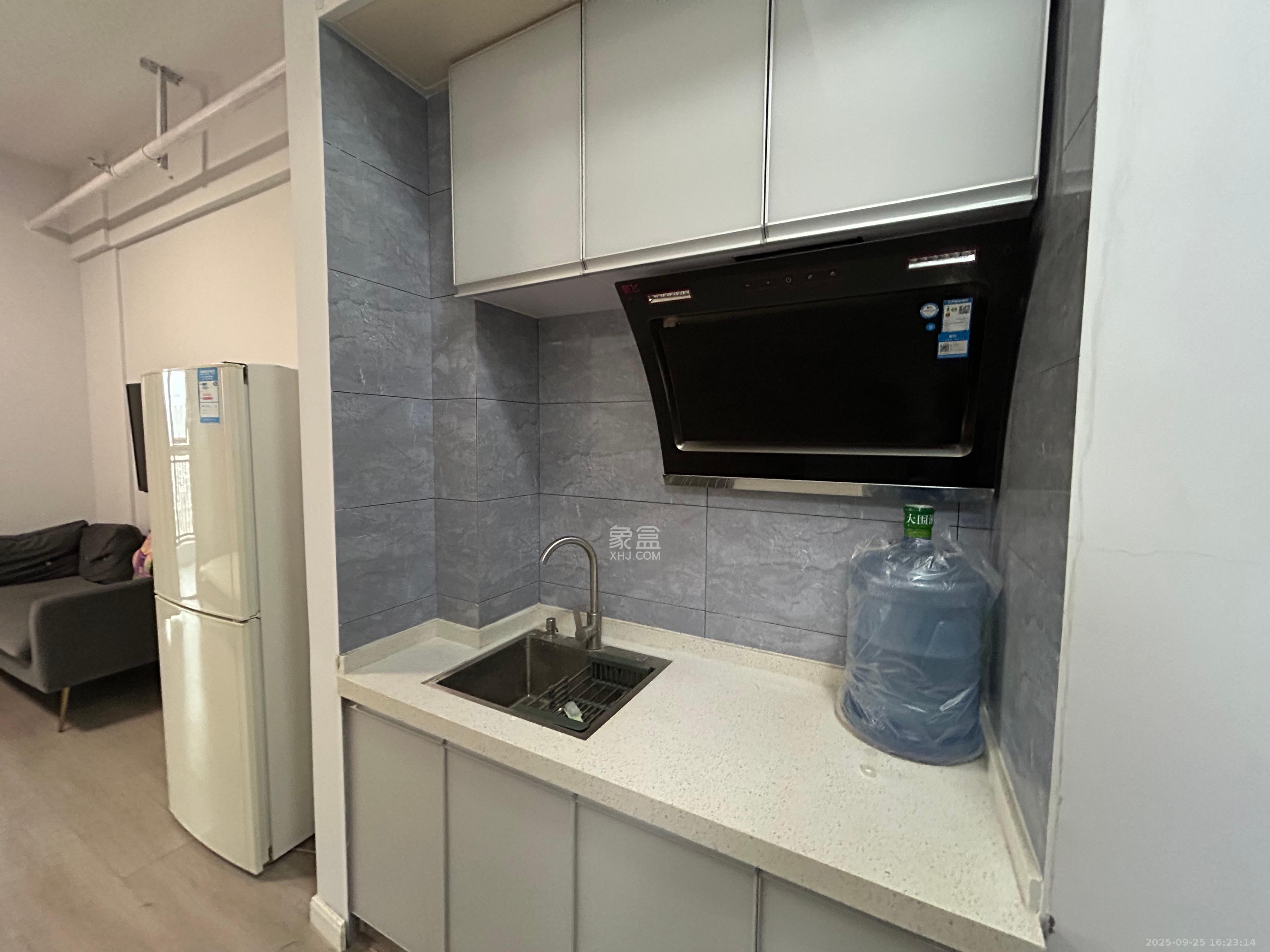 麦芒国际(金恒雅苑) 1室1厅1卫 1500.0元/月 麦芒国际(金恒雅苑) 1室1厅1卫 1500.0元/月室内图