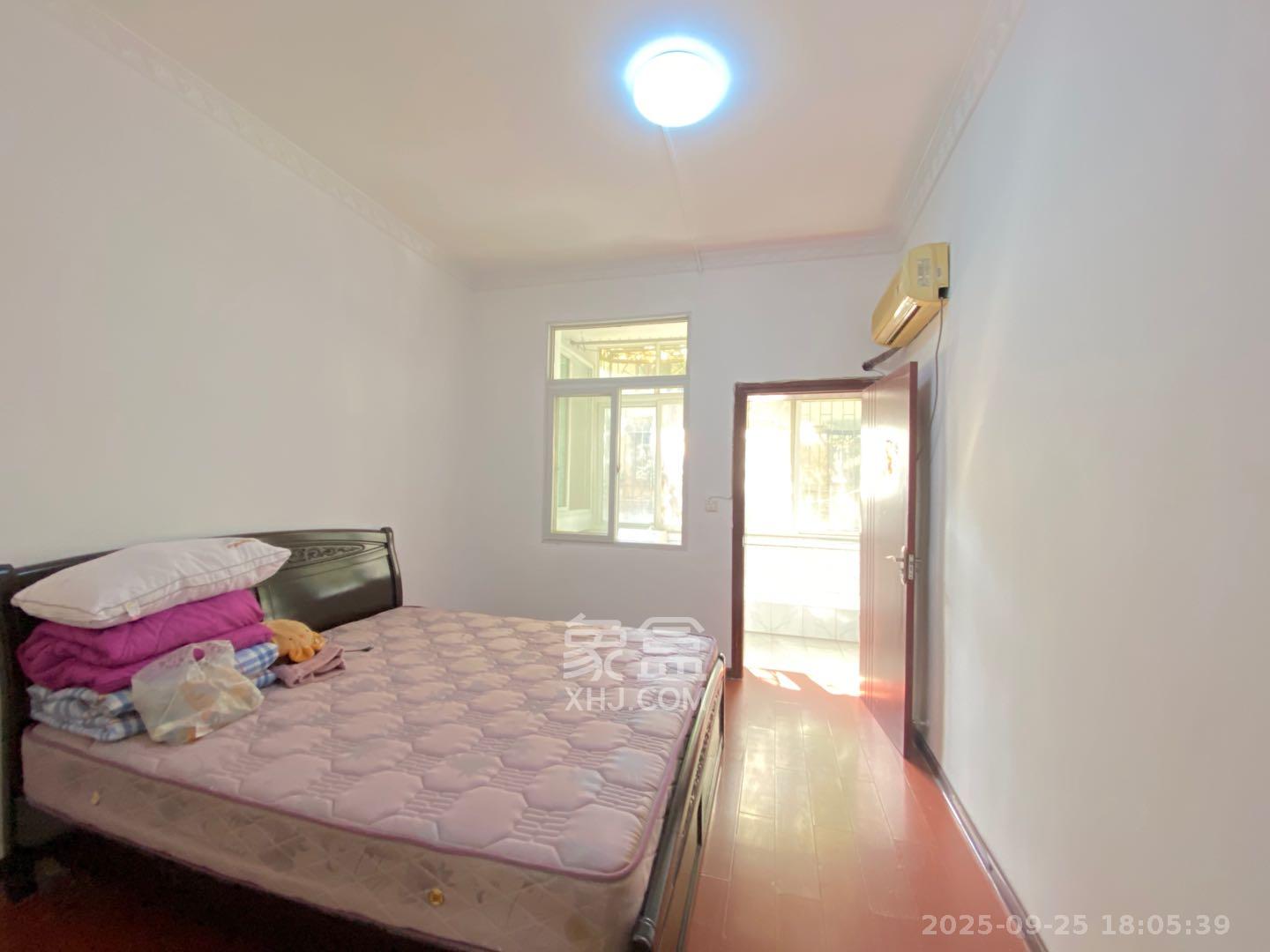 长沙理工大学教职工宿舍金盆岭住宅区(芙蓉路) 2室1厅1卫 1700.0元/月 长沙理工大学教职工宿舍金盆岭住宅区(芙蓉路) 2室1厅1卫 1700.0元/月室内图